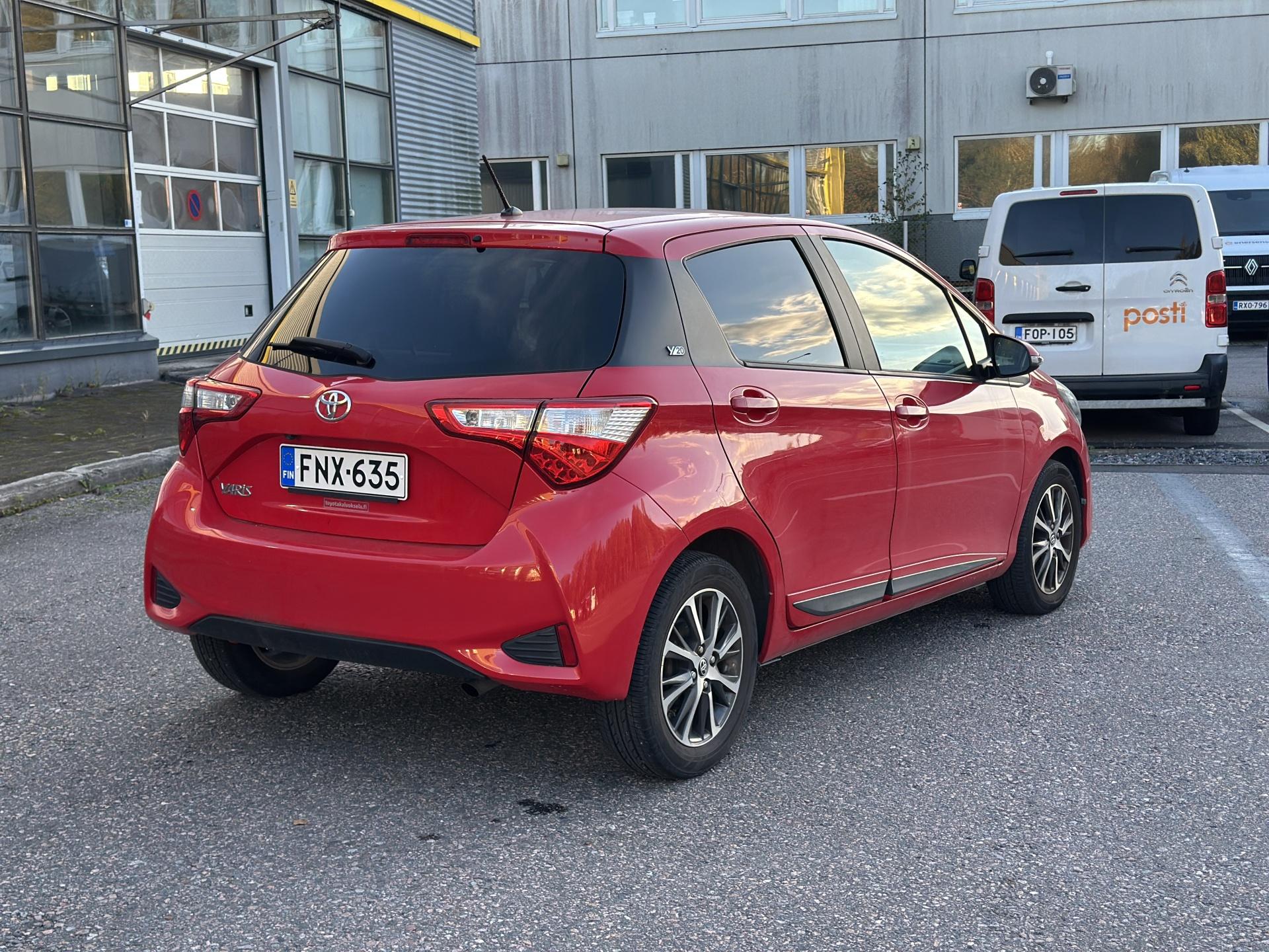 Näytä kaikki kuvat: 2019 Toyota Yaris