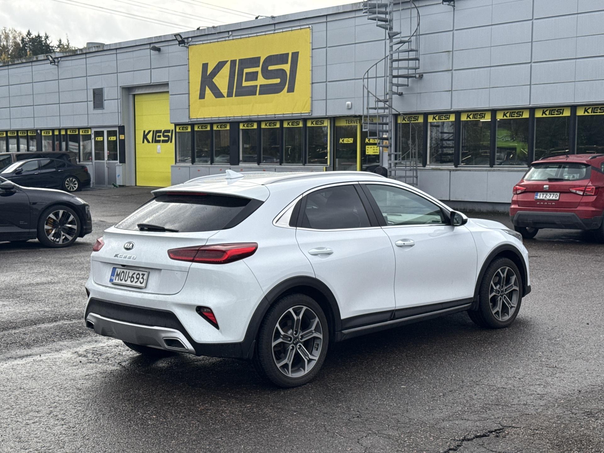 Näytä kaikki kuvat: 2021 Kia Xceed