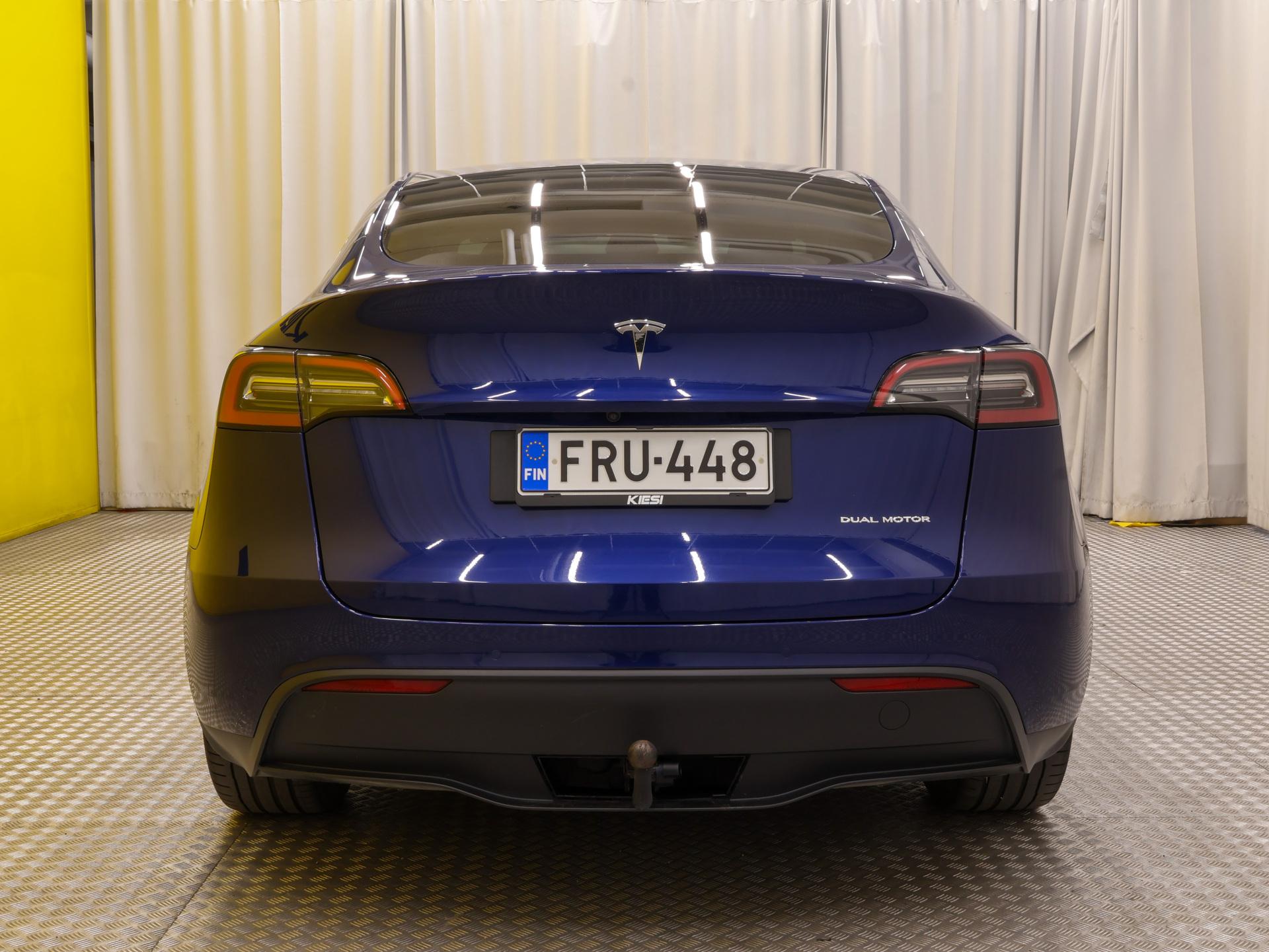Tesla Model Y Long Range Dual Motor AWD 2022, photo 4/30