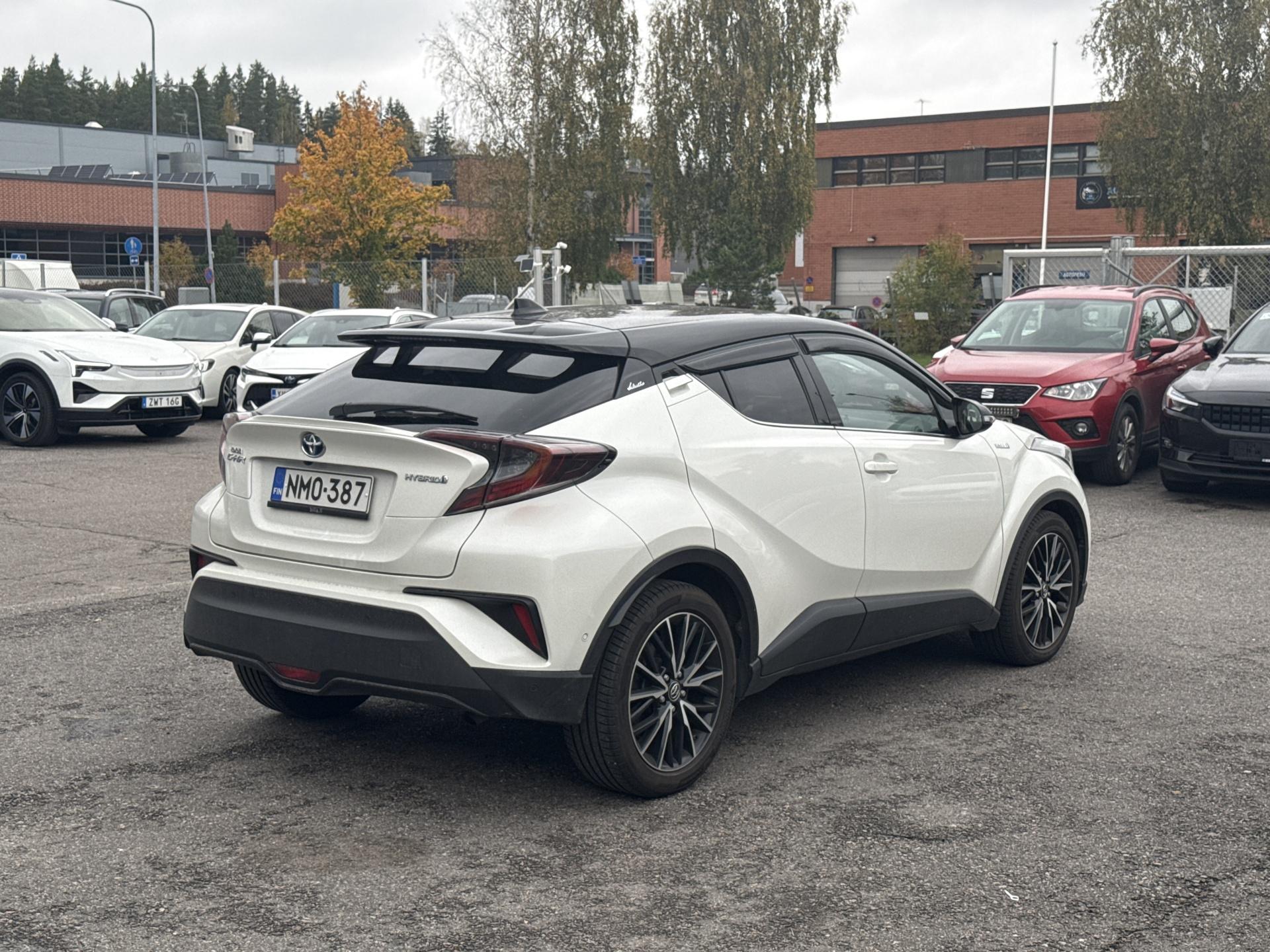 Toyota C-HR 2019, kuva 5/29