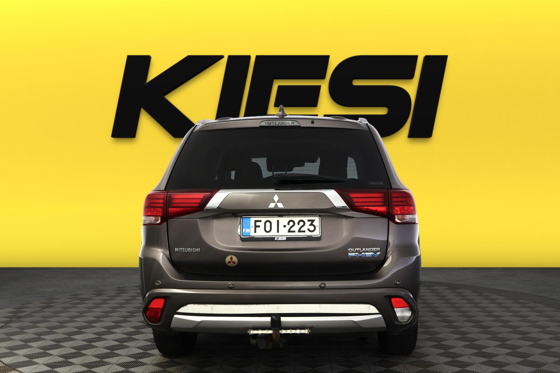 Mitsubishi Outlander PHEV 2017, photo 4/34