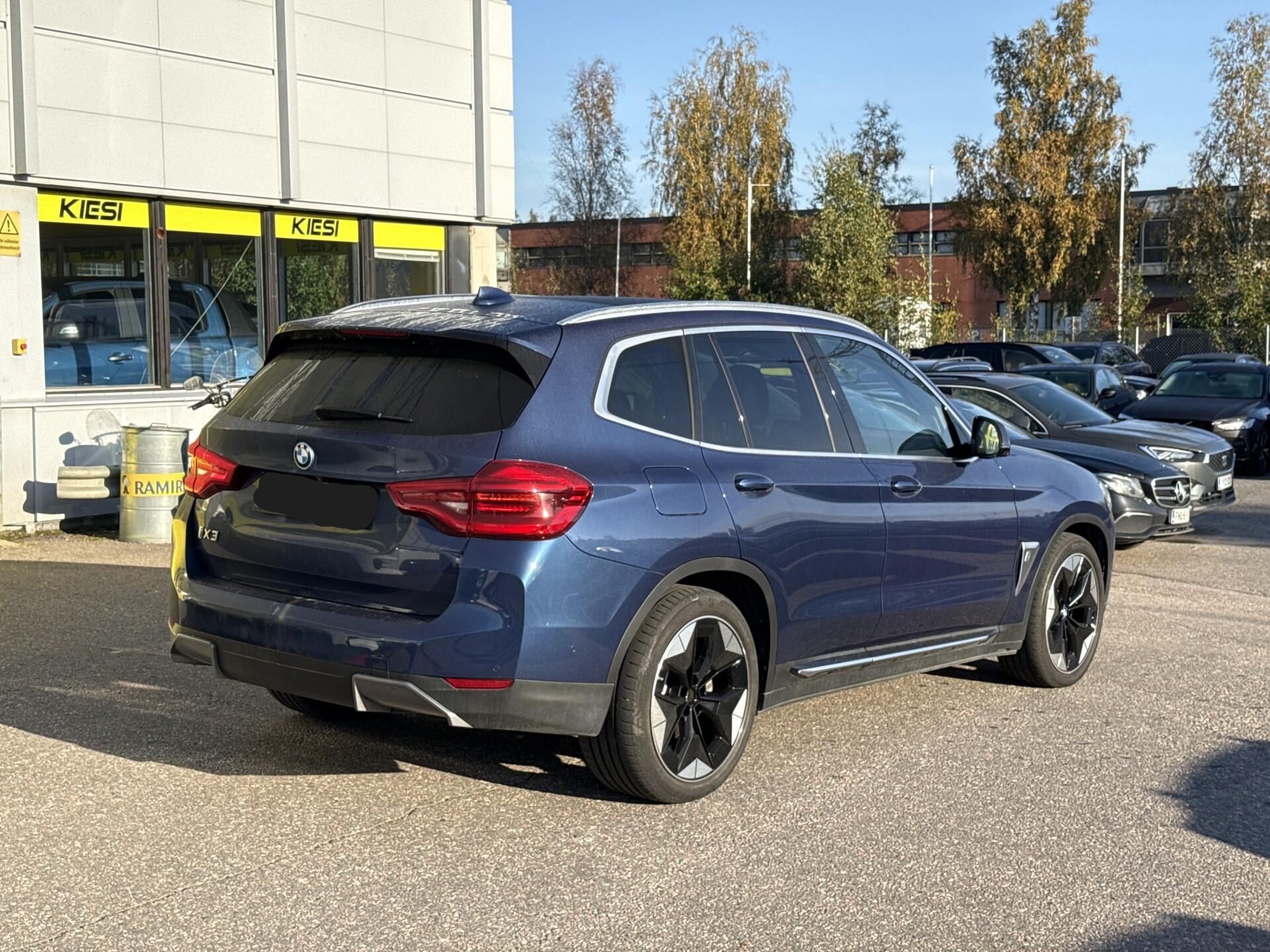 Näytä kaikki kuvat: 2021 BMW iX3