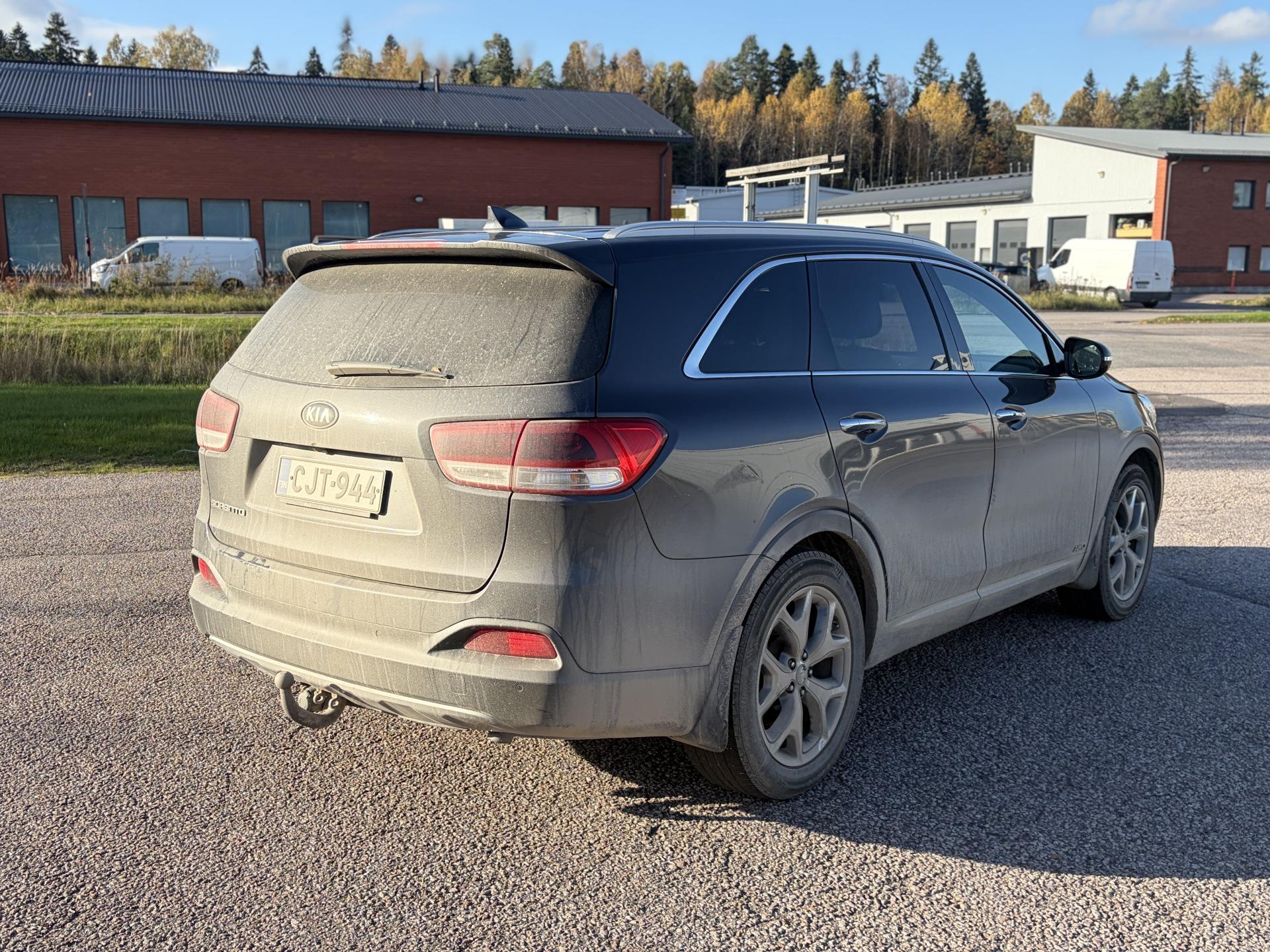 Näytä kaikki kuvat: 2015 Kia Sorento