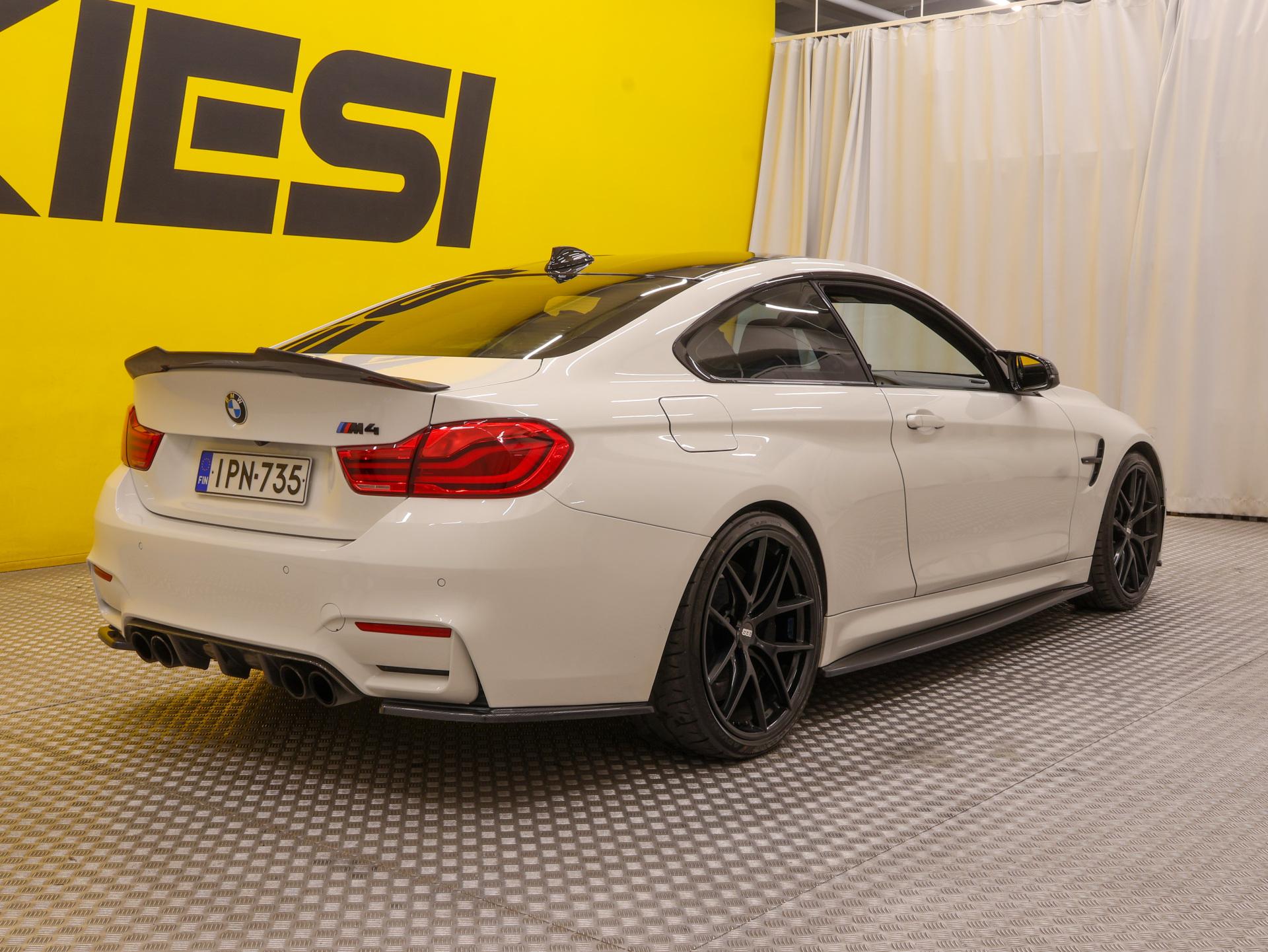 Pienoiskuva 3: 2014 BMW M4
