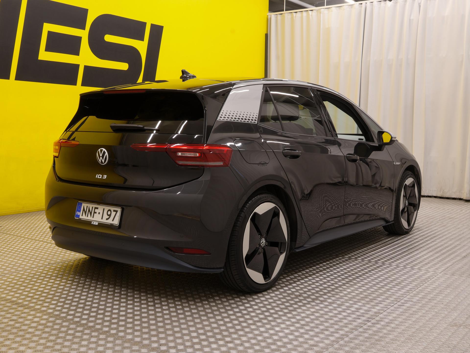 Pienoiskuva 2: 2021 Volkswagen ID.3