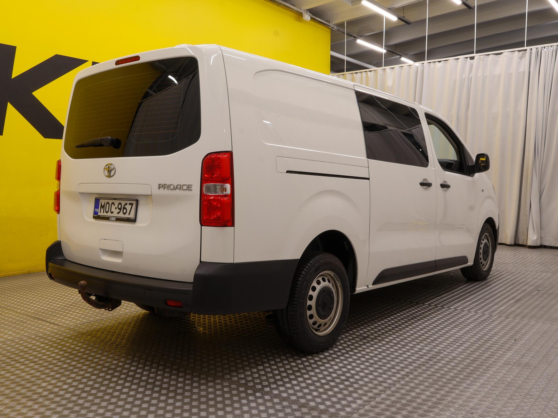 Pienoiskuva 3: 2022 Toyota Proace