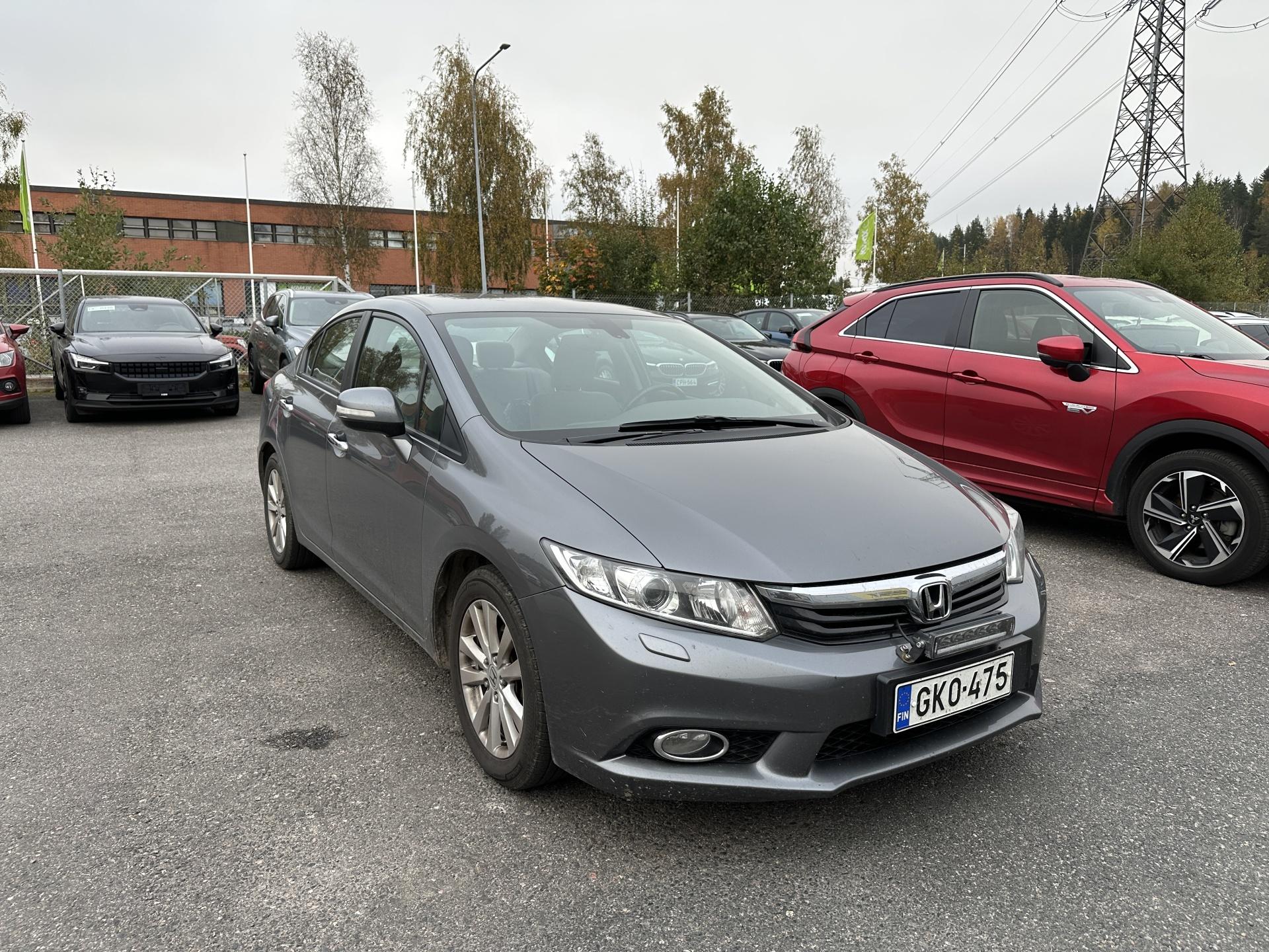 Näytä kaikki kuvat: 2013 Honda Civic