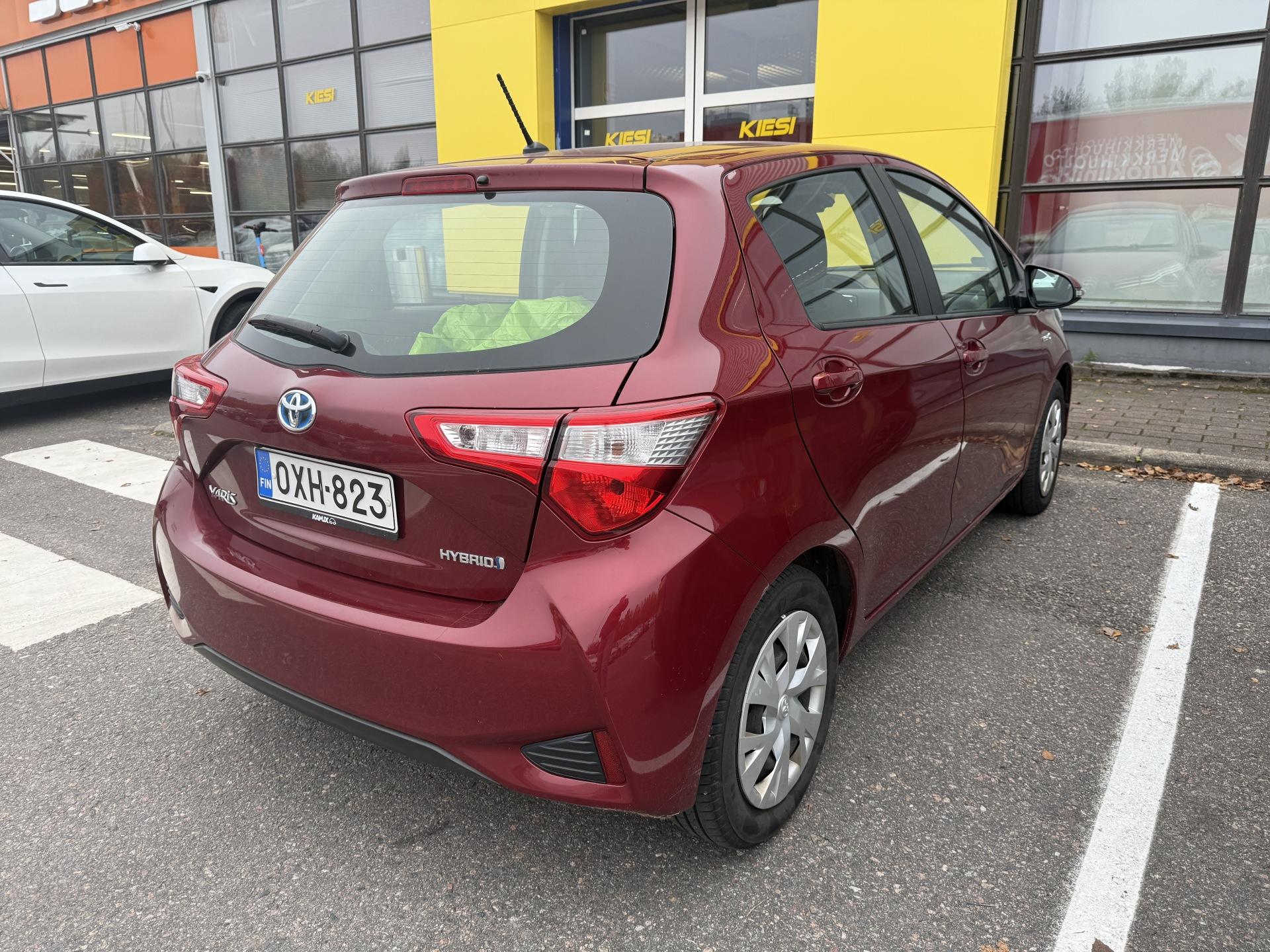 Näytä kaikki kuvat: 2018 Toyota Yaris
