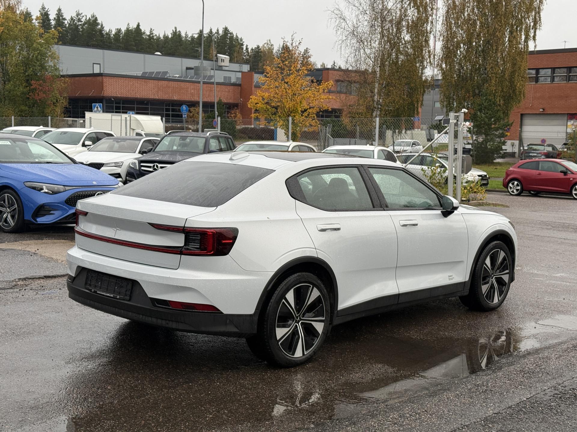 Näytä kaikki kuvat: 2023 Polestar 2