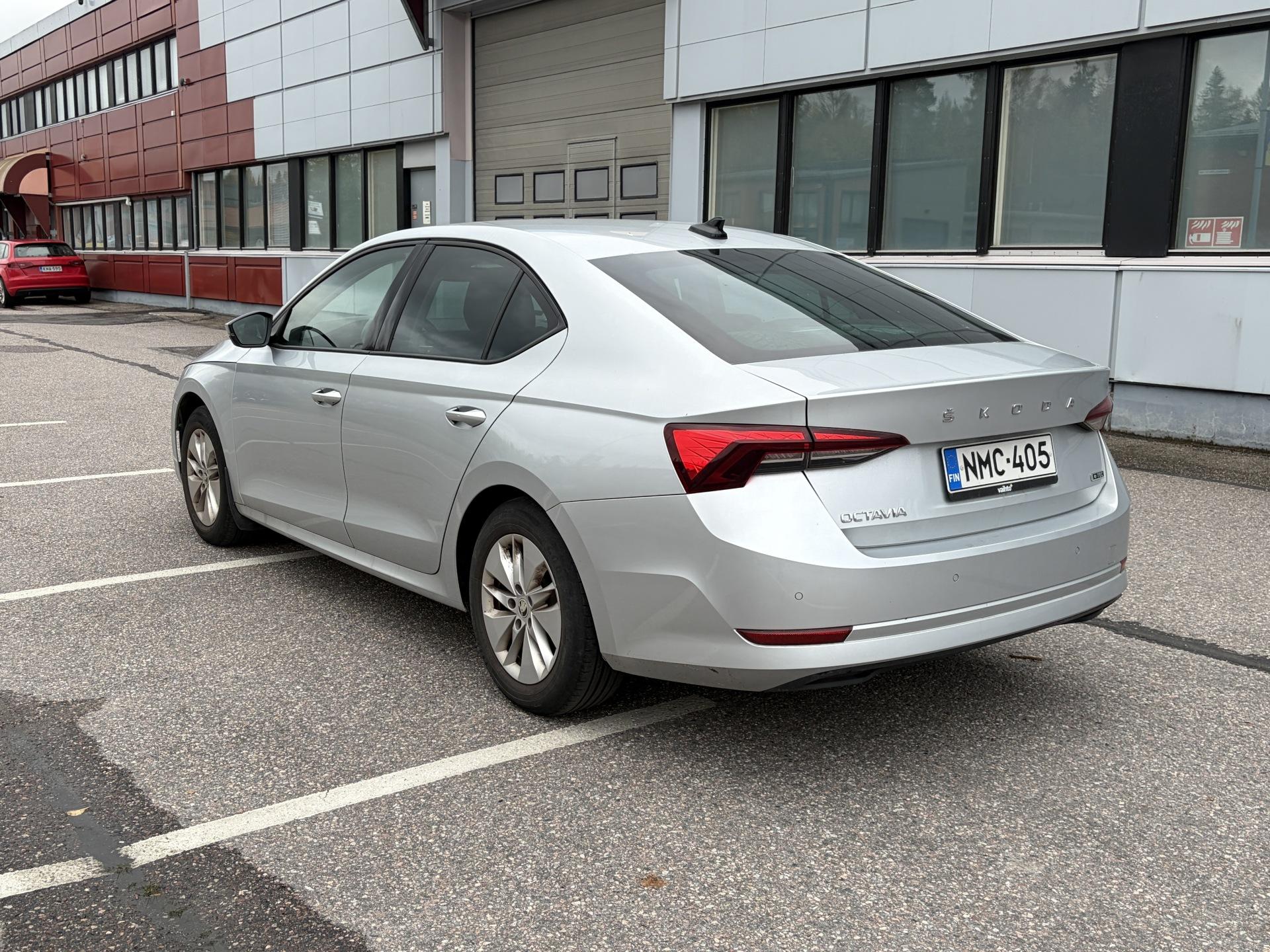 Pienoiskuva 3: 2021 Skoda Octavia