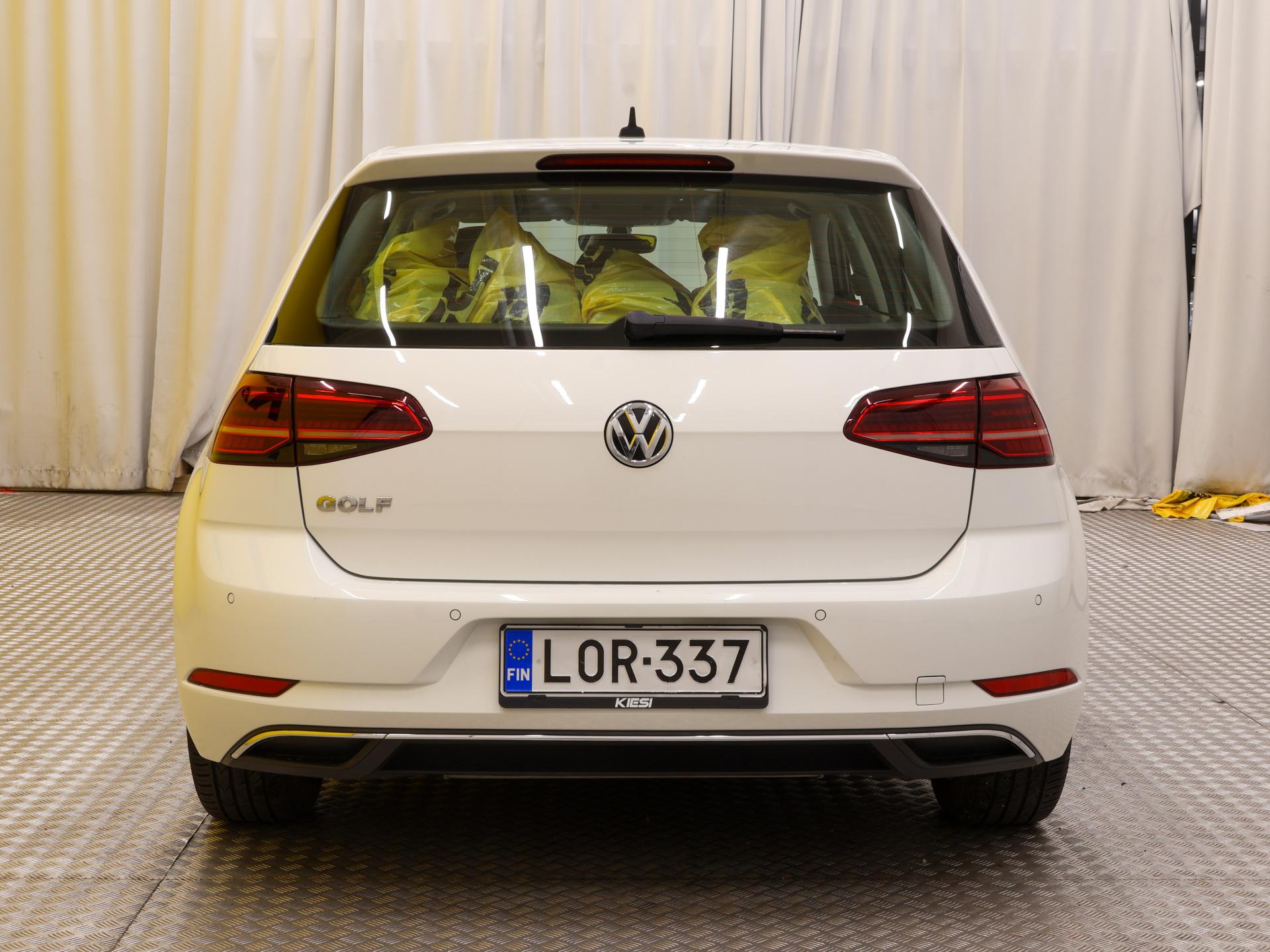 Näytä kaikki kuvat: 2019 Volkswagen Golf