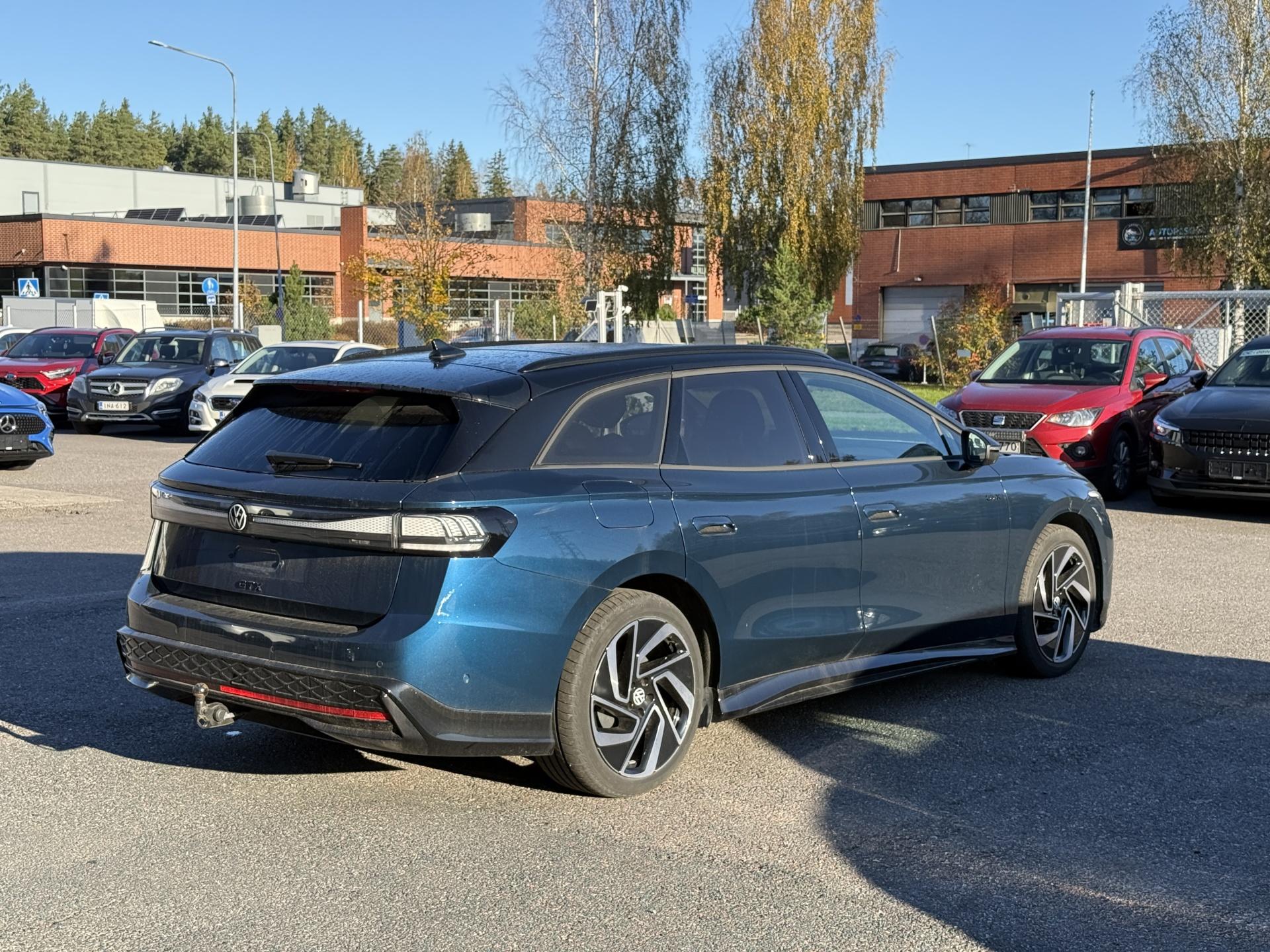 Näytä kaikki kuvat: 2026 Volkswagen ID.7