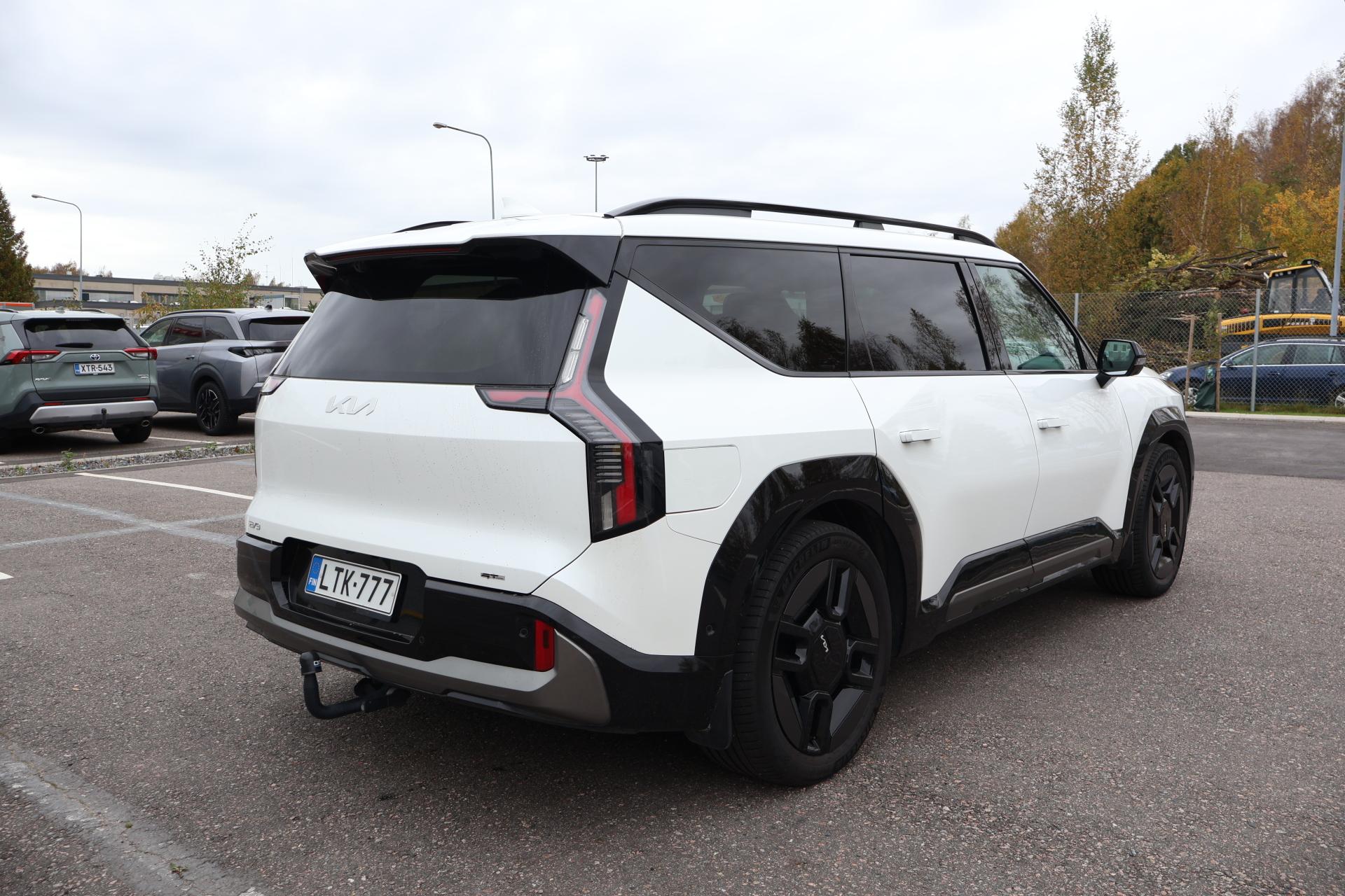 Näytä kaikki kuvat: 2024 Kia EV9