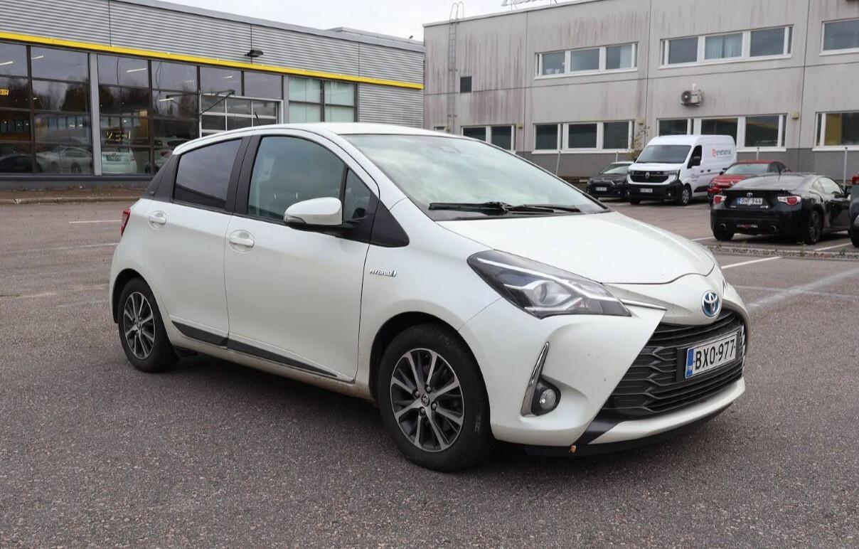 Pienoiskuva 3: 2019 Toyota Yaris