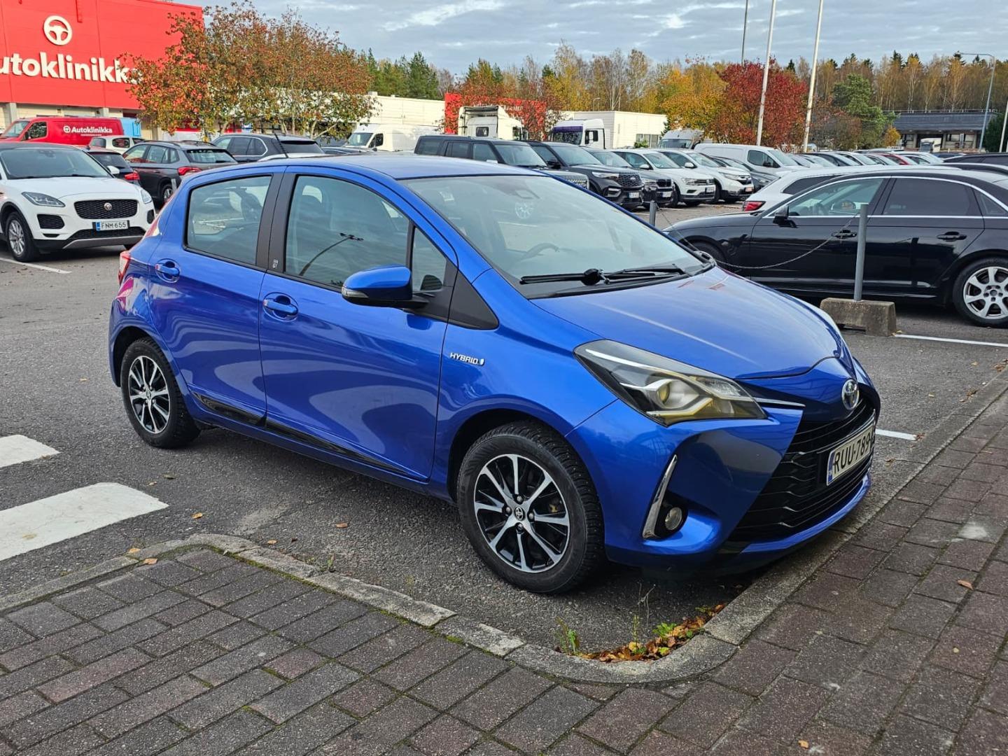 Pienoiskuva 3: 2018 Toyota Yaris