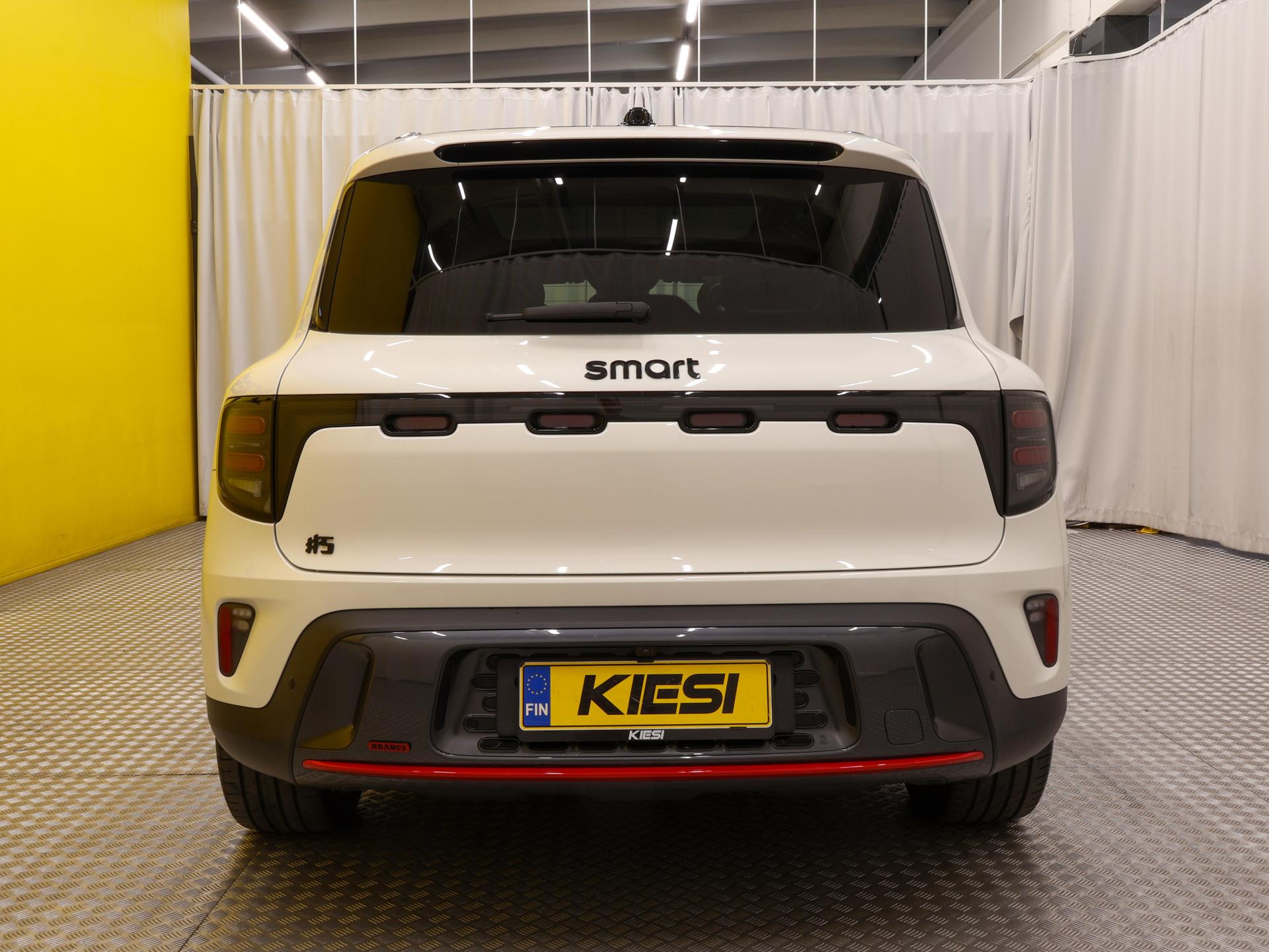 Näytä kaikki kuvat: 2025 Smart #5