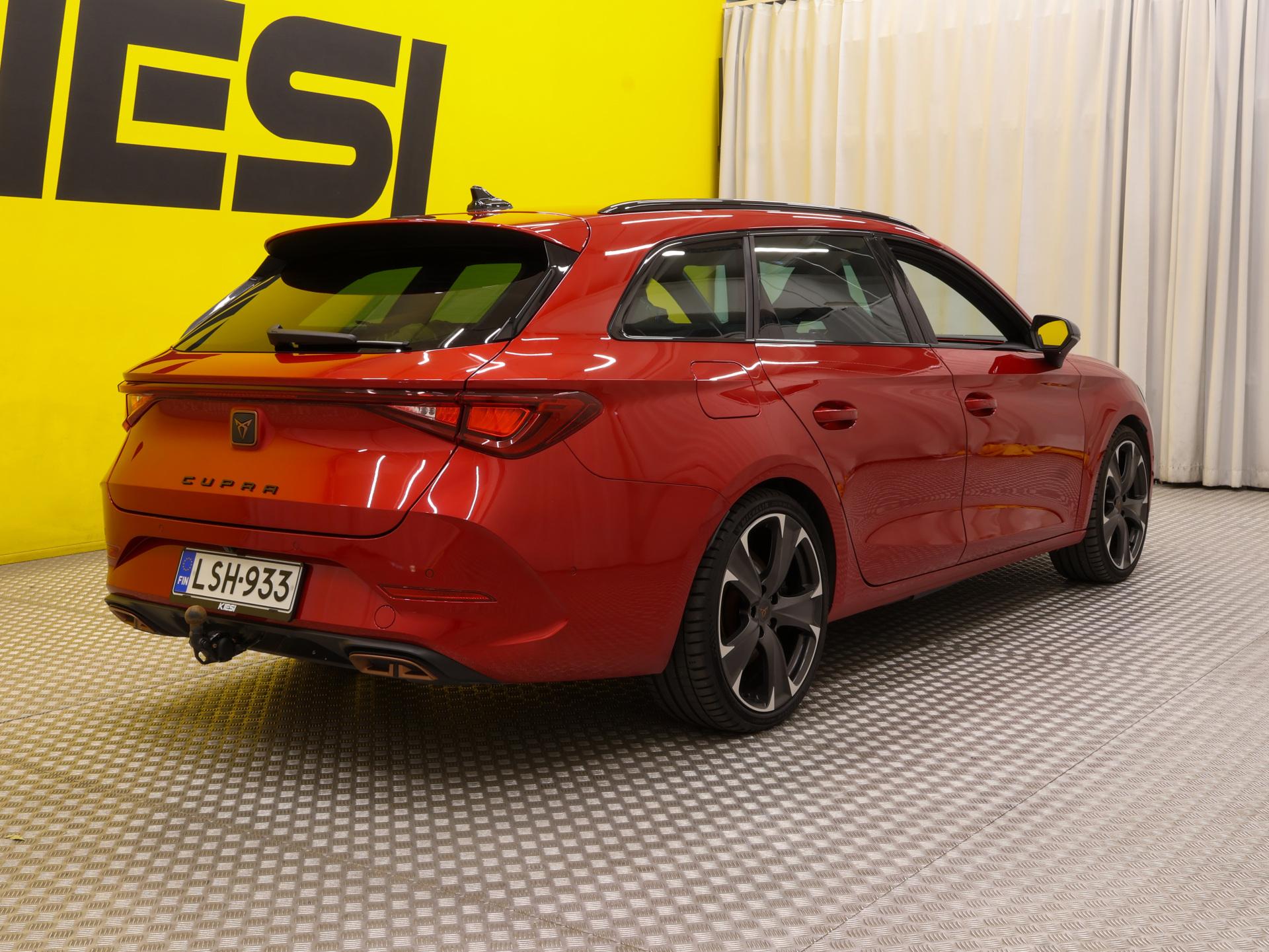 Pienoiskuva 3: 2023 Cupra Leon Sportstourer