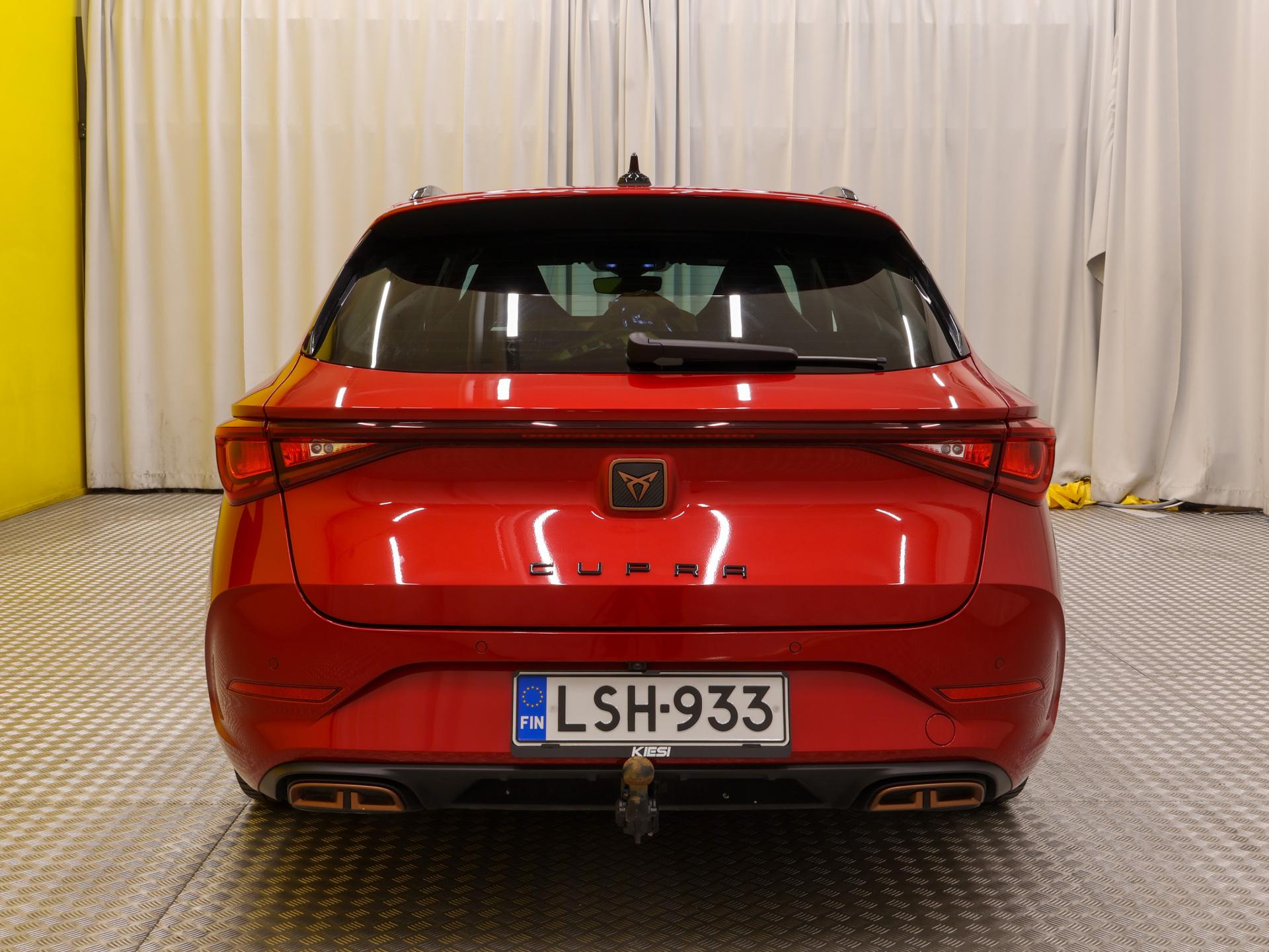 Näytä kaikki kuvat: 2023 Cupra Leon Sportstourer