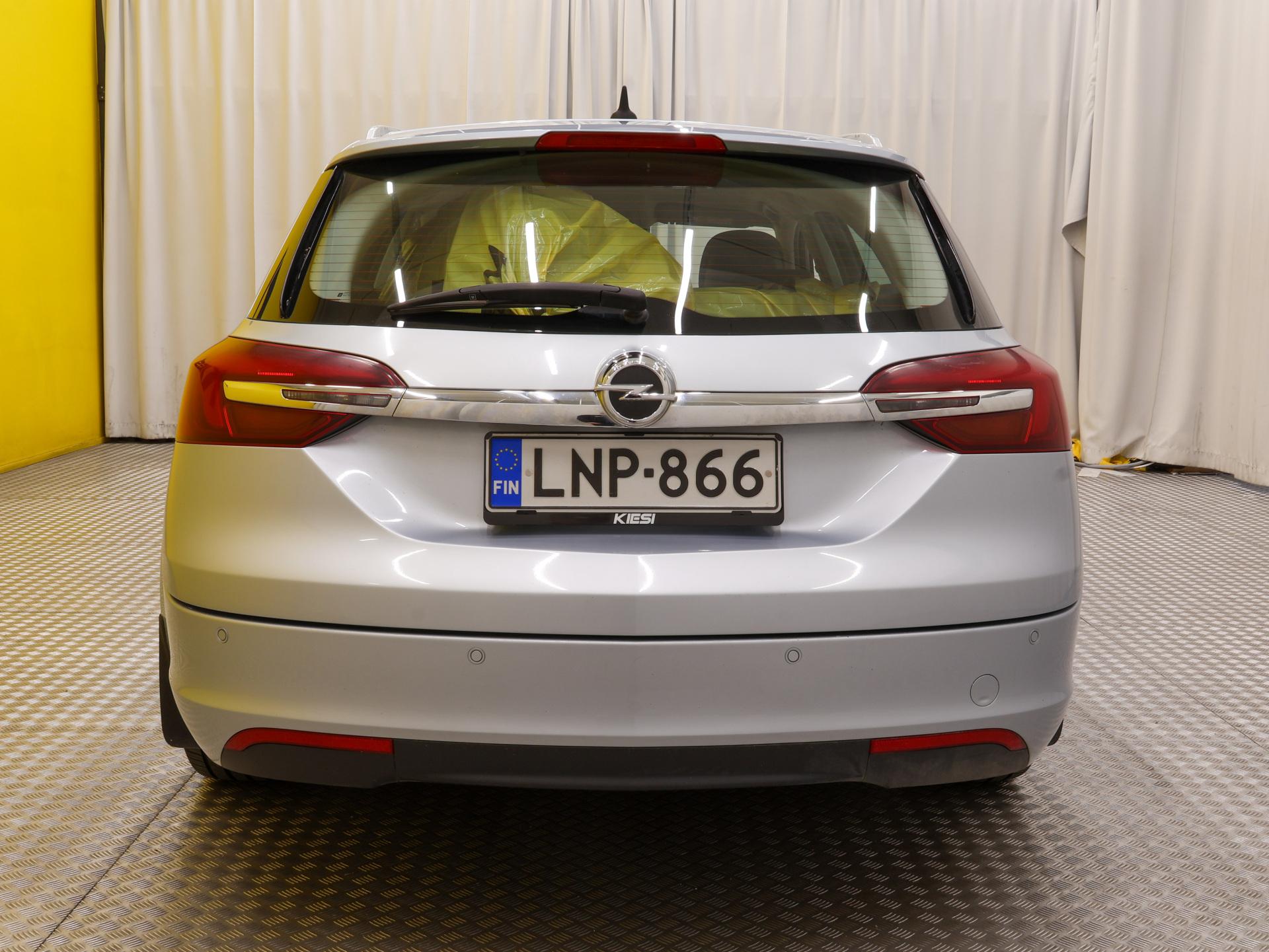 Näytä kaikki kuvat: 2016 Opel Insignia