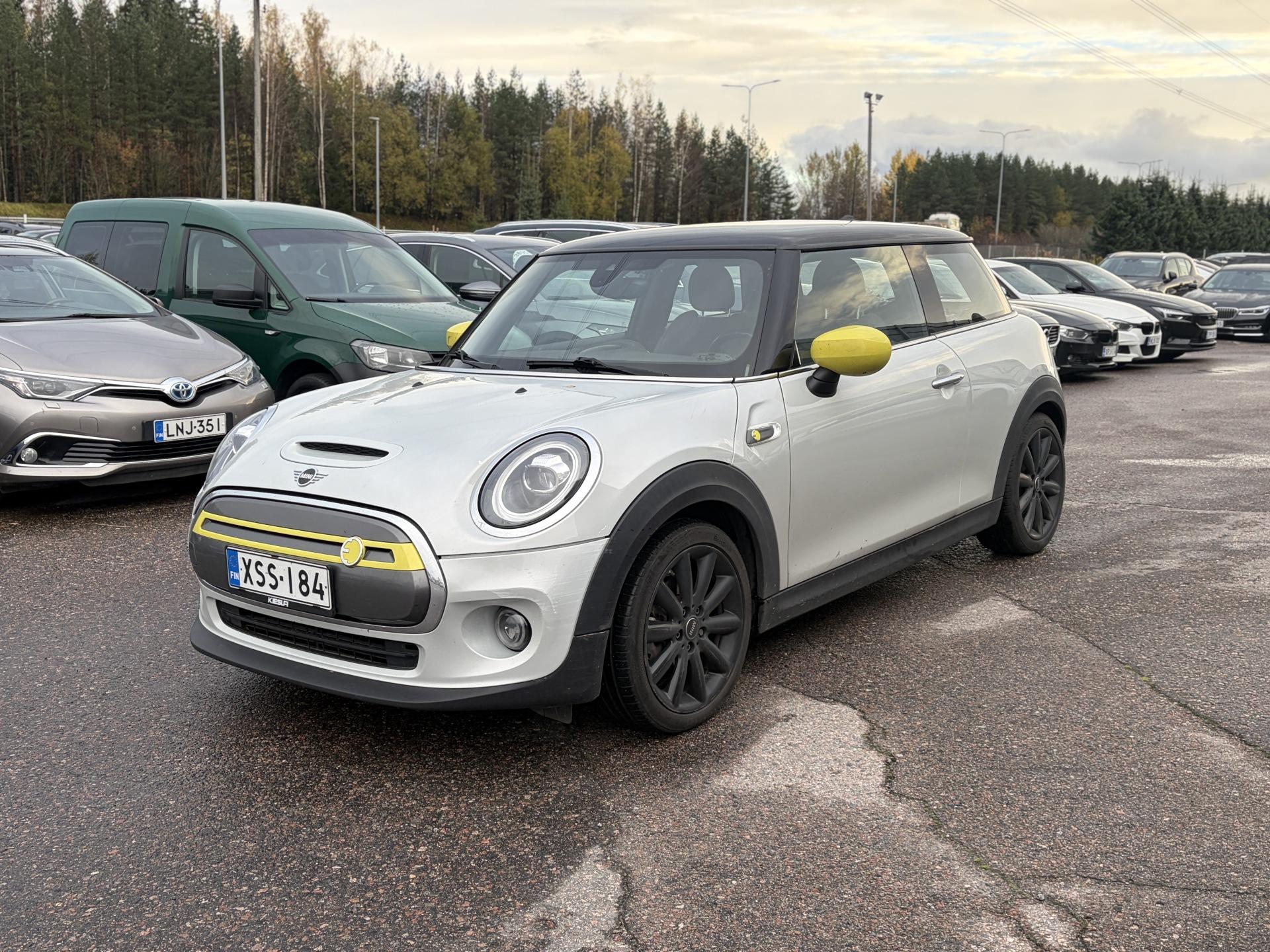 Pienoiskuva 3: 2021 Mini Cooper SE