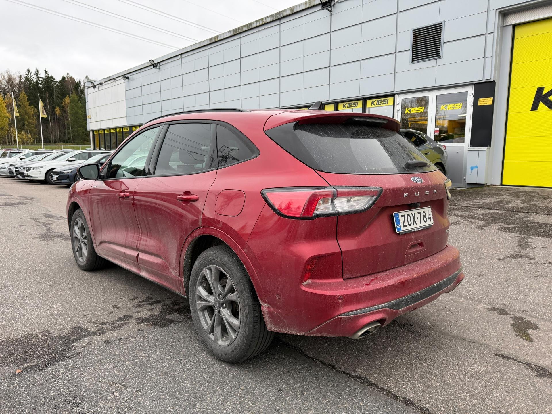 Pienoiskuva 3: 2023 Ford Kuga