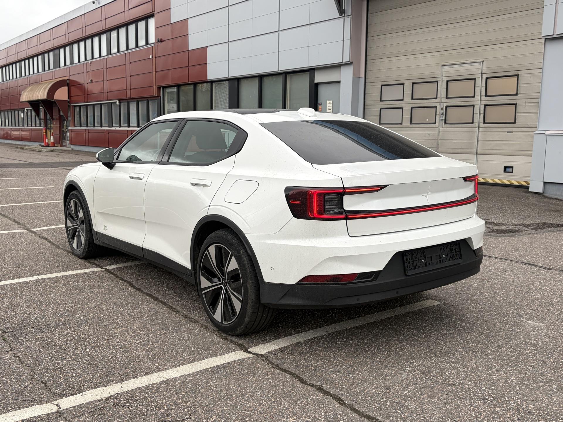 Näytä kaikki kuvat: 2023 Polestar 2
