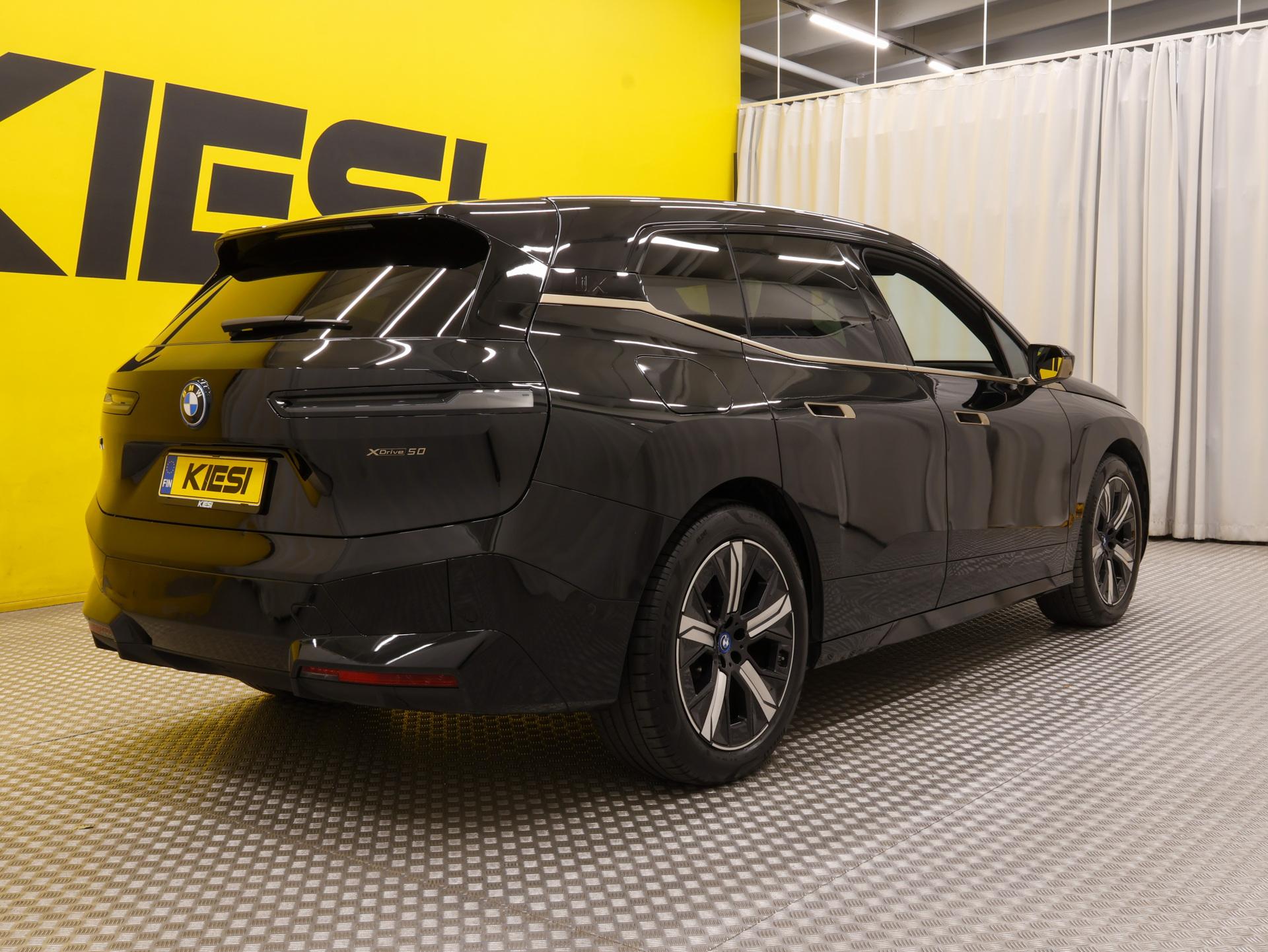 Pienoiskuva 3: 2022 BMW iX