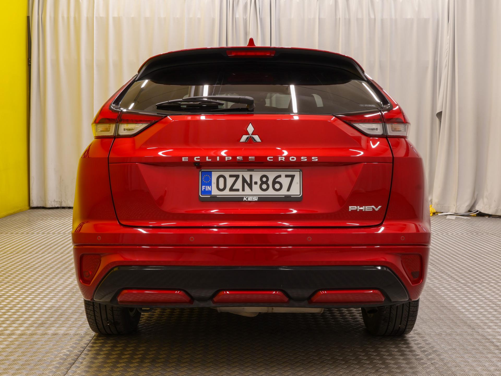 Näytä kaikki kuvat: 2023 Mitsubishi Eclipse Cross
