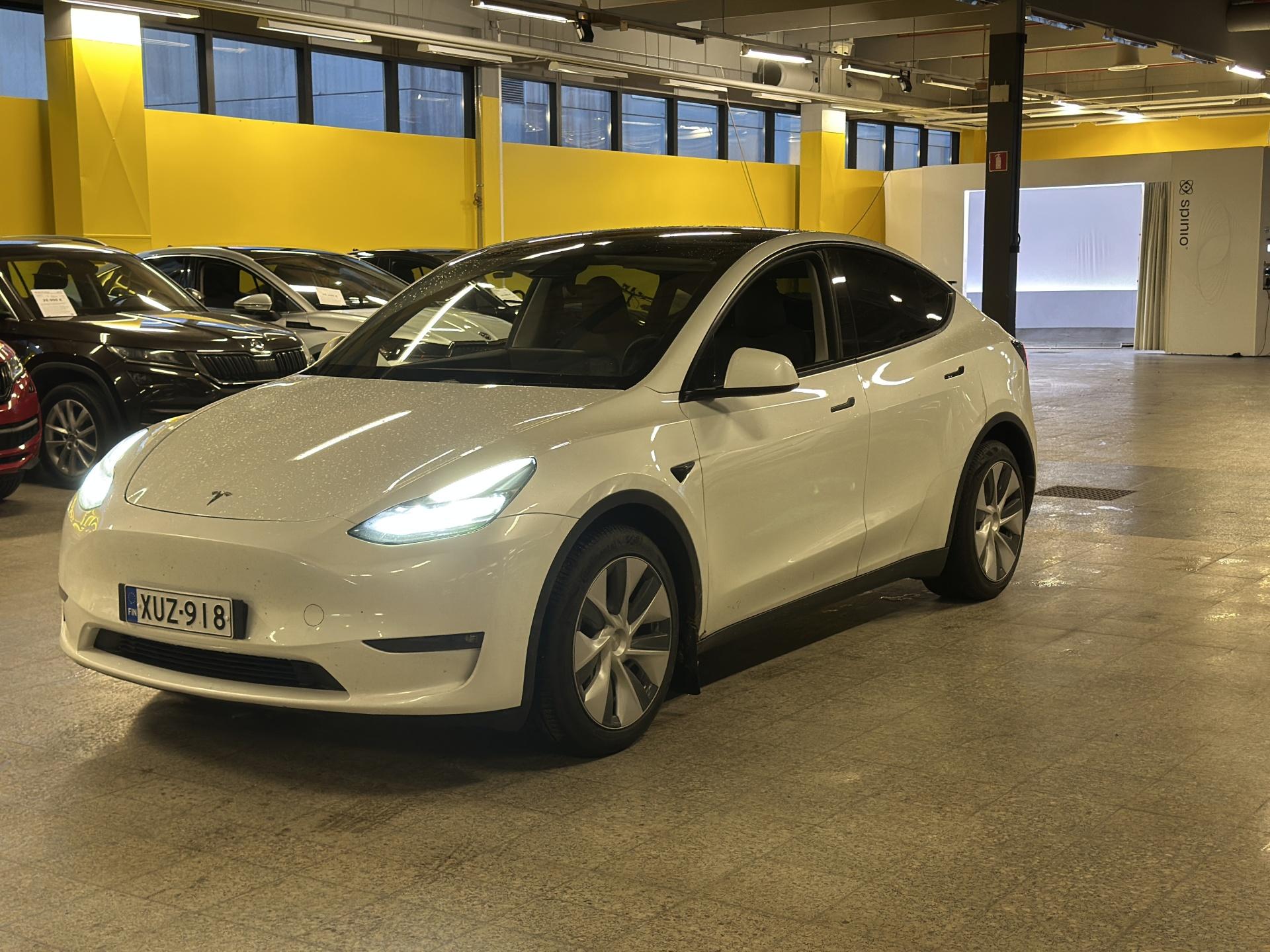 Pienoiskuva 3: 2023 Tesla Model Y