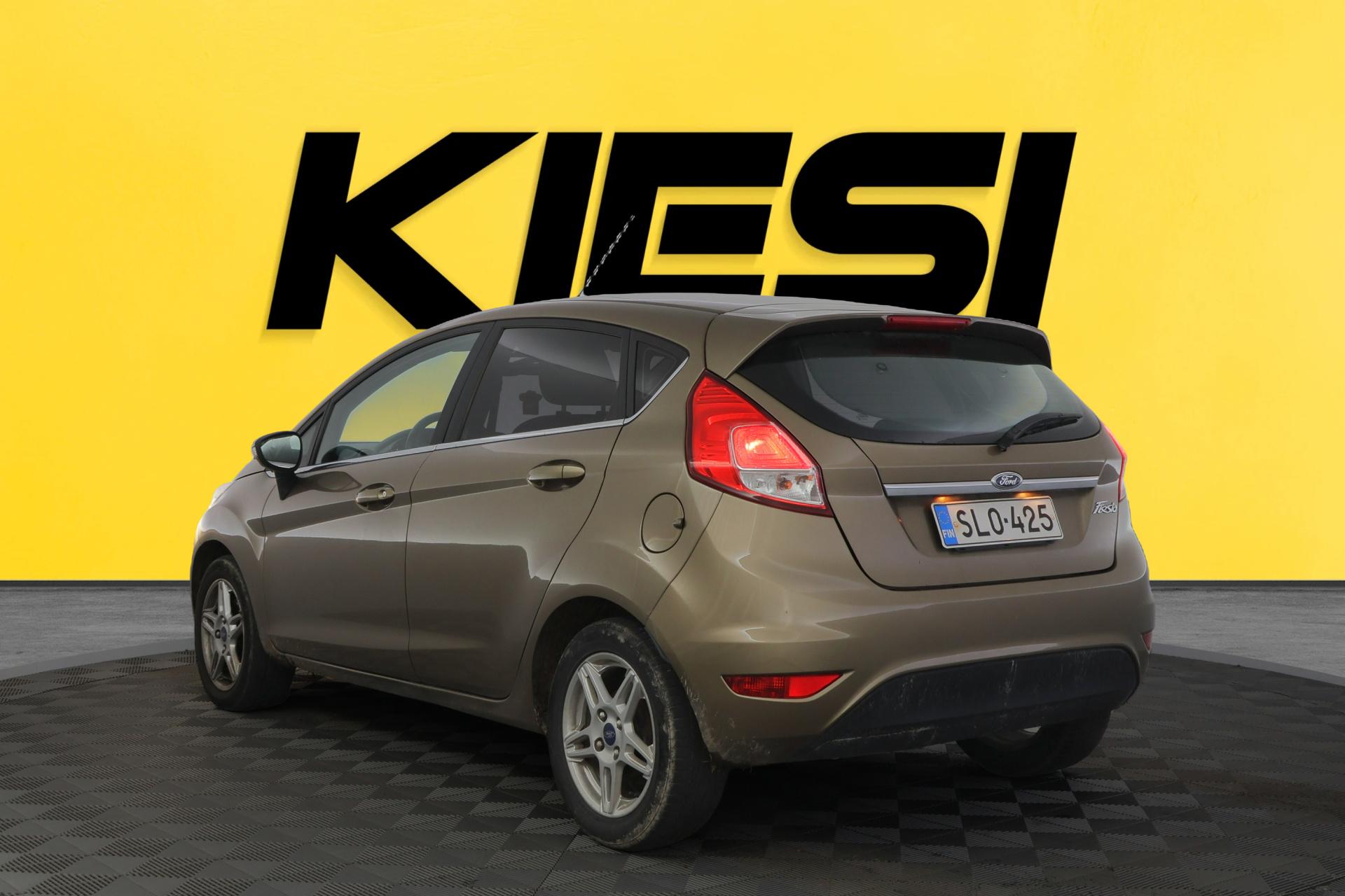Näytä kaikki kuvat: 2015 Ford FIESTA