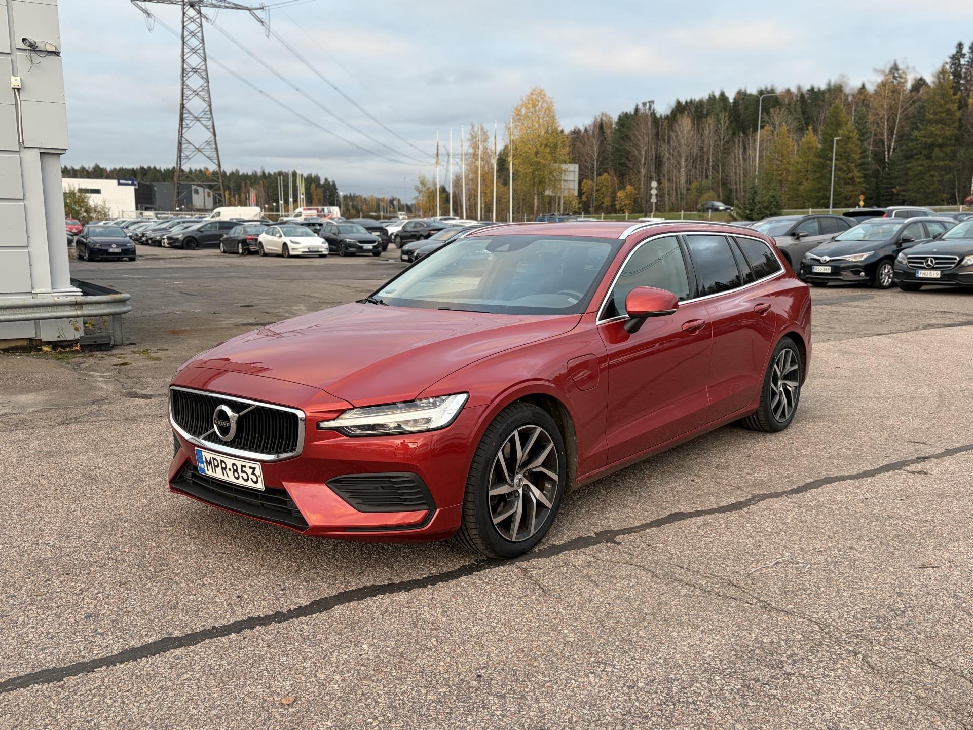 Pienoiskuva 3: 2020 Volvo V60