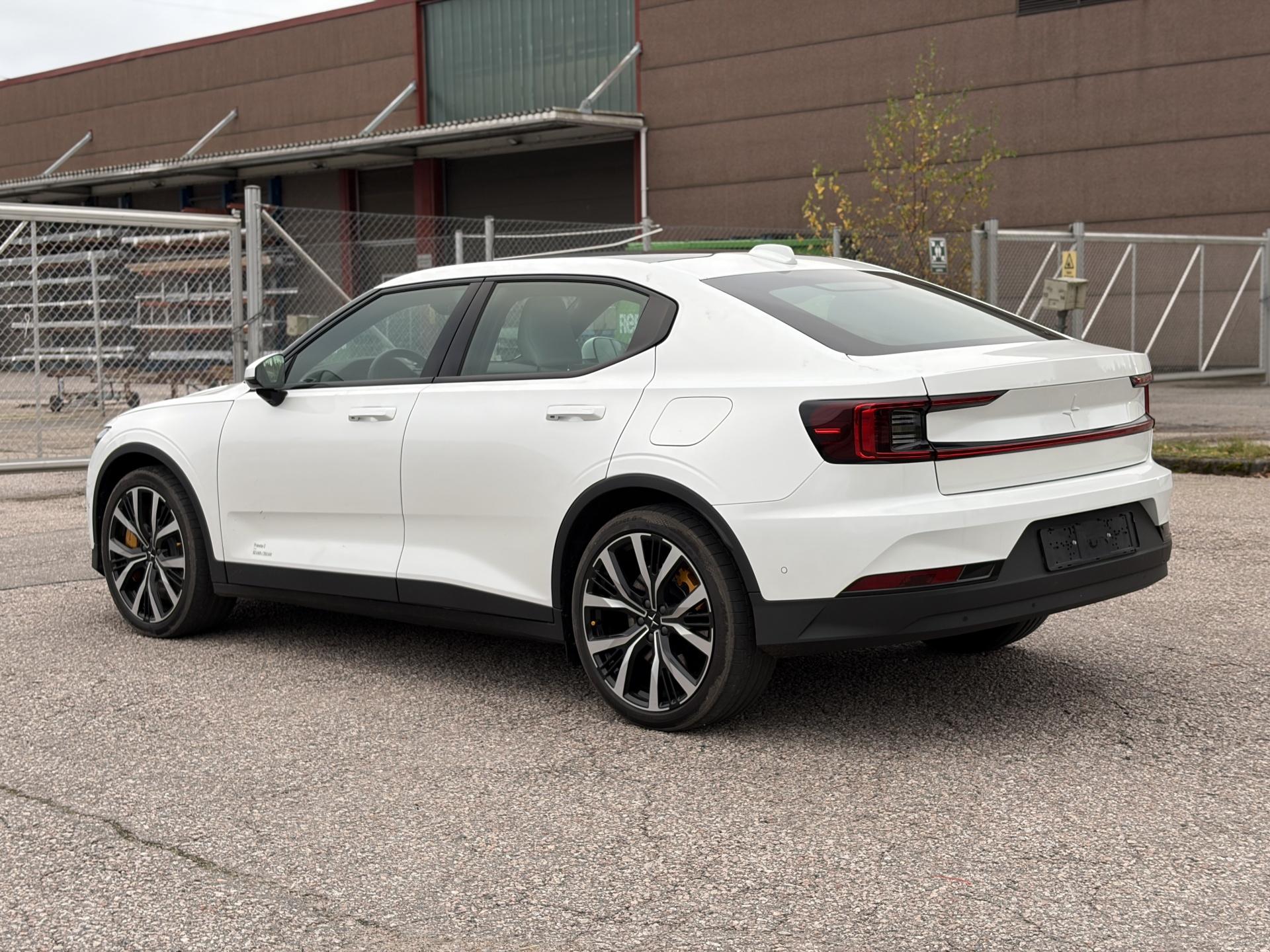 Näytä kaikki kuvat: 2026 Polestar 2