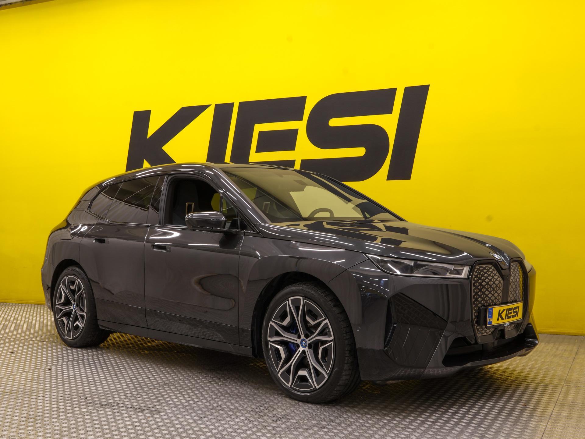 2022 BMW iX