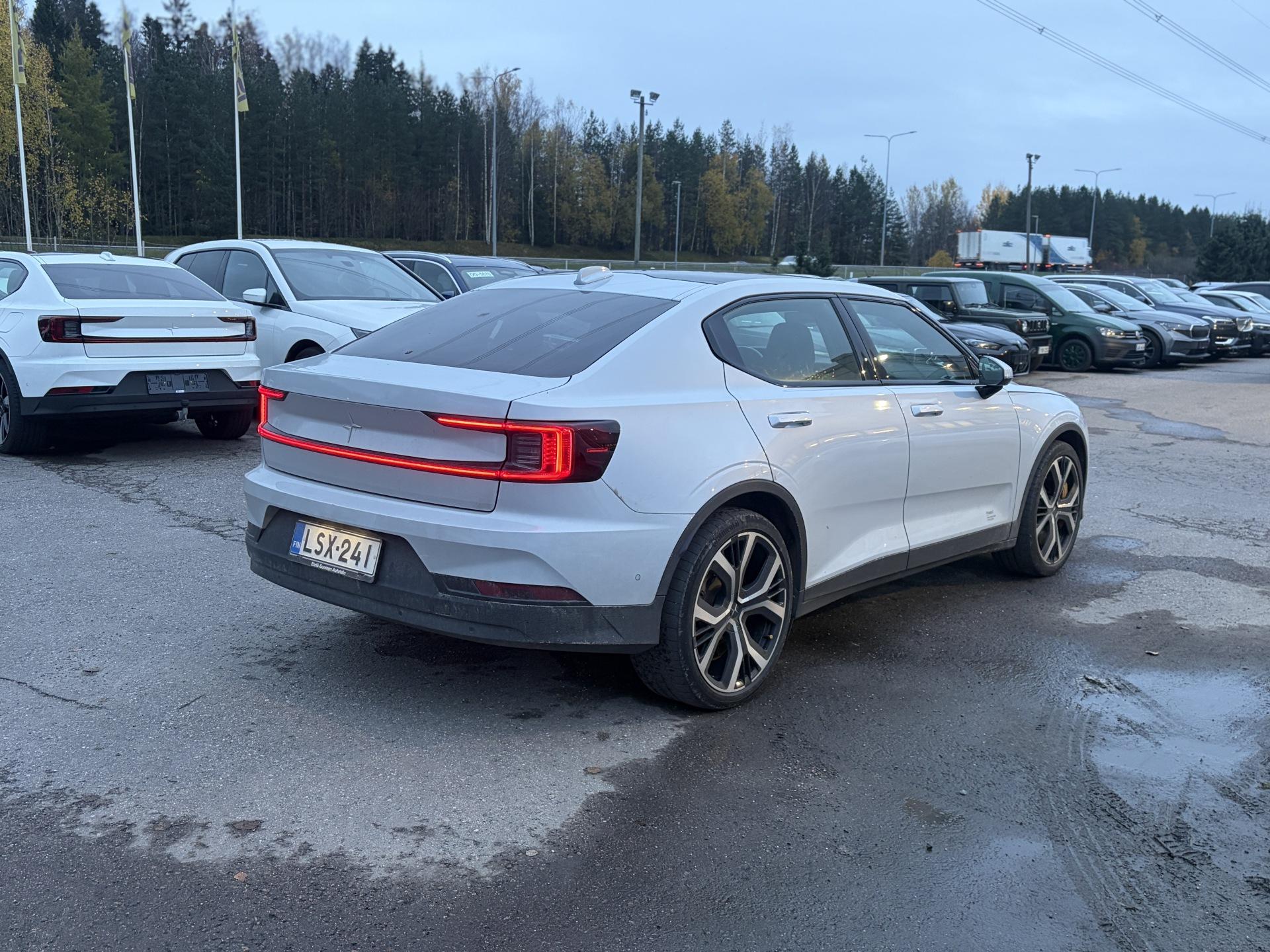 Näytä kaikki kuvat: 2023 Polestar 2