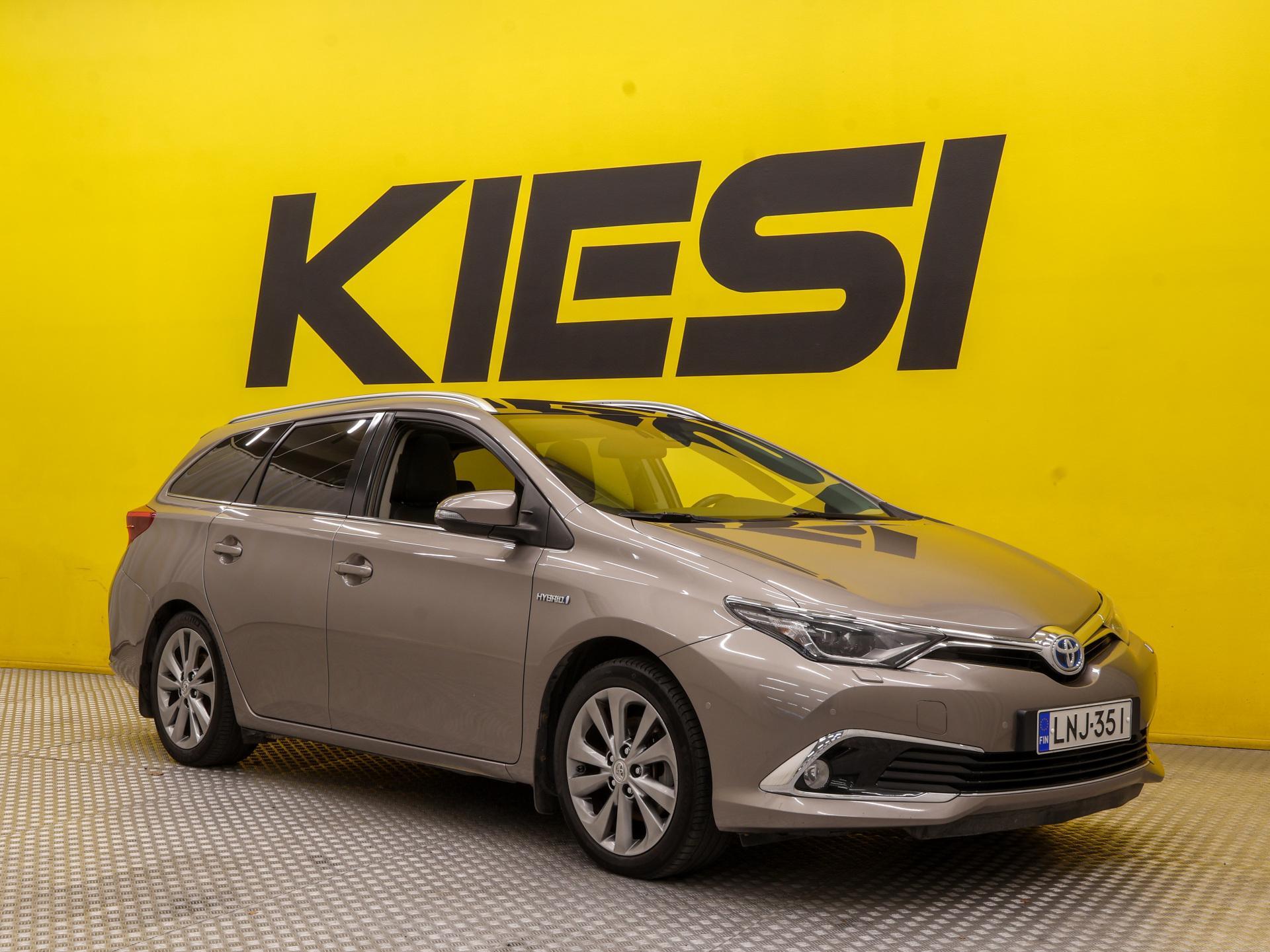2016 Toyota Auris