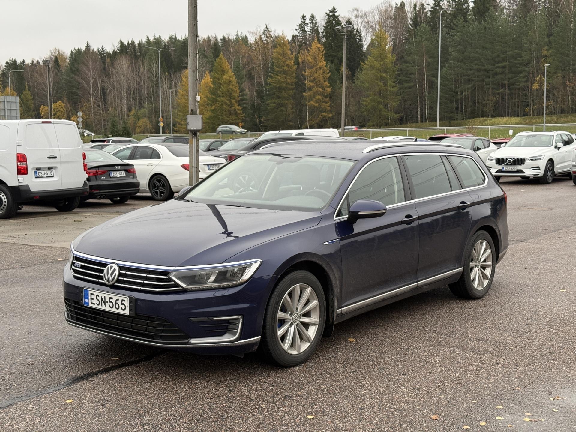 Pienoiskuva 3: 2018 Volkswagen Passat