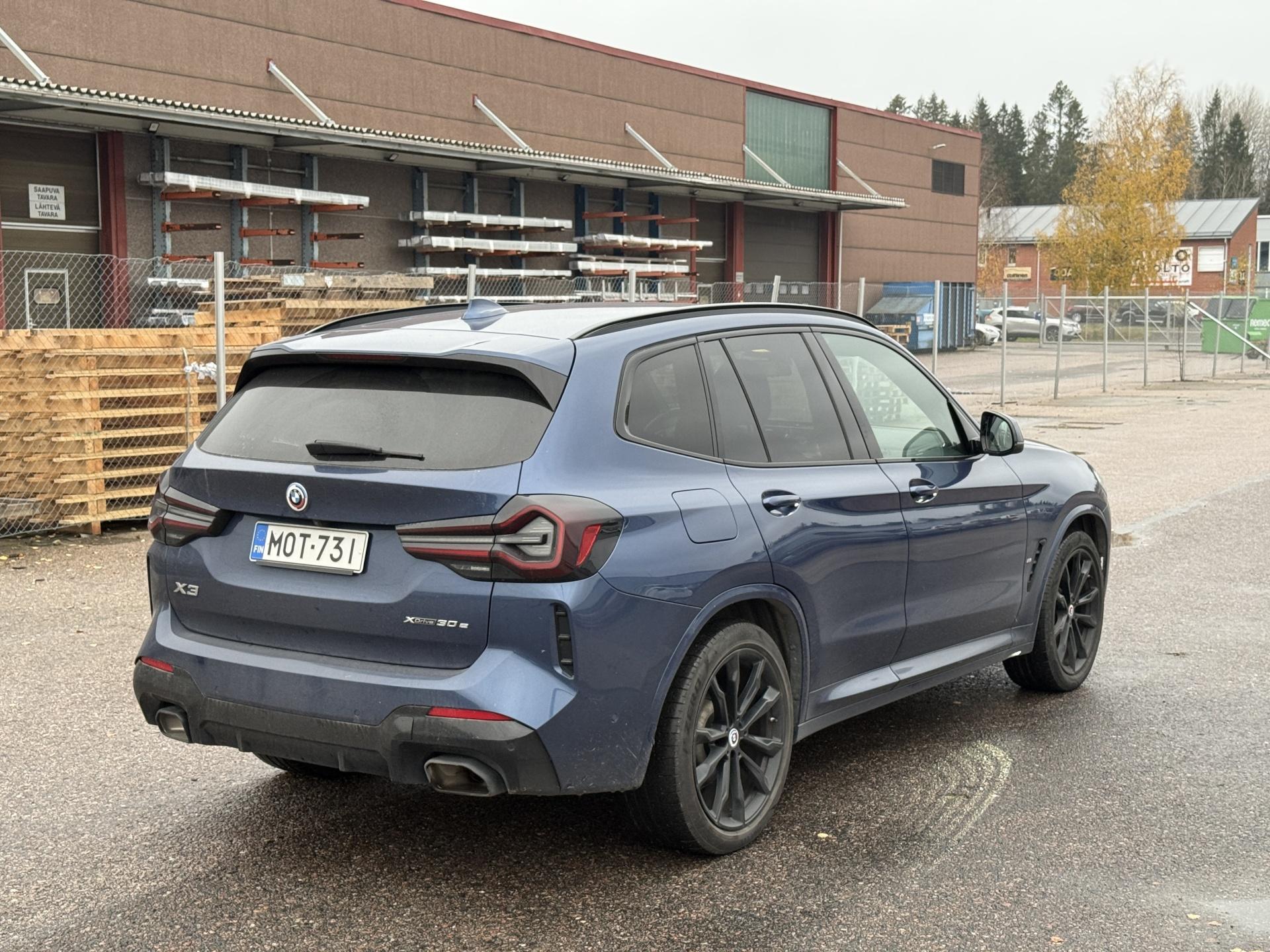 Näytä kaikki kuvat: 2023 BMW X3