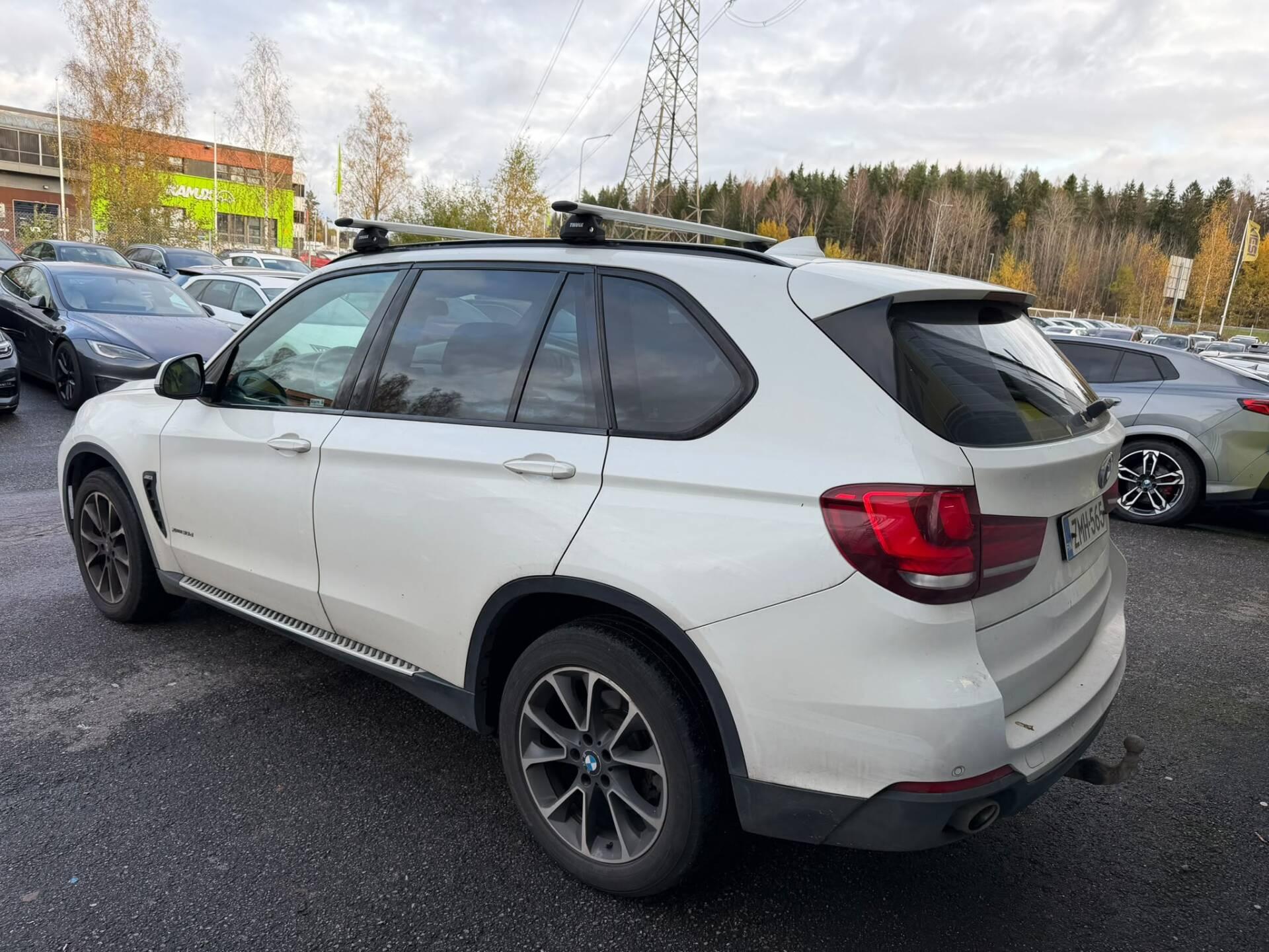 Pienoiskuva 3: 2013 BMW X5