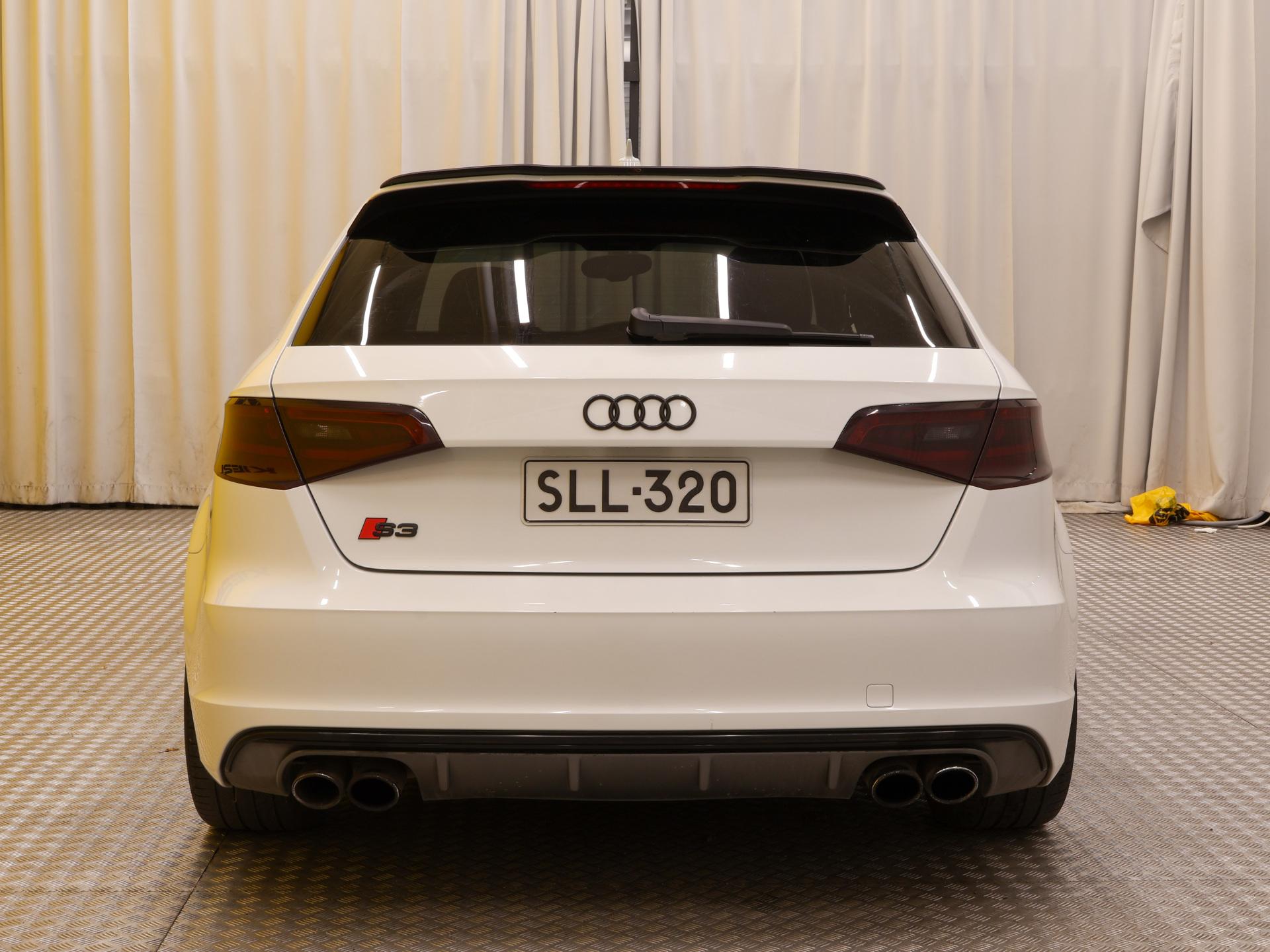 Näytä kaikki kuvat: 2014 Audi S3