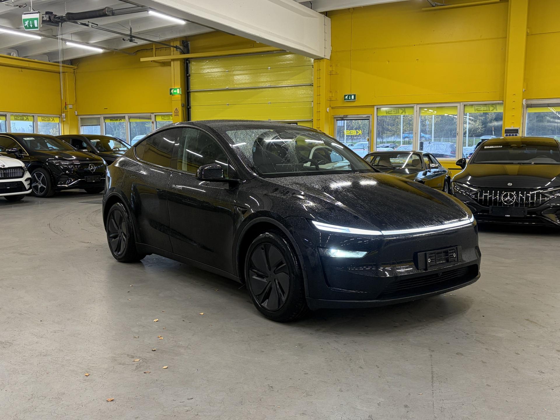 Pienoiskuva 3: 2025 Tesla Model Y