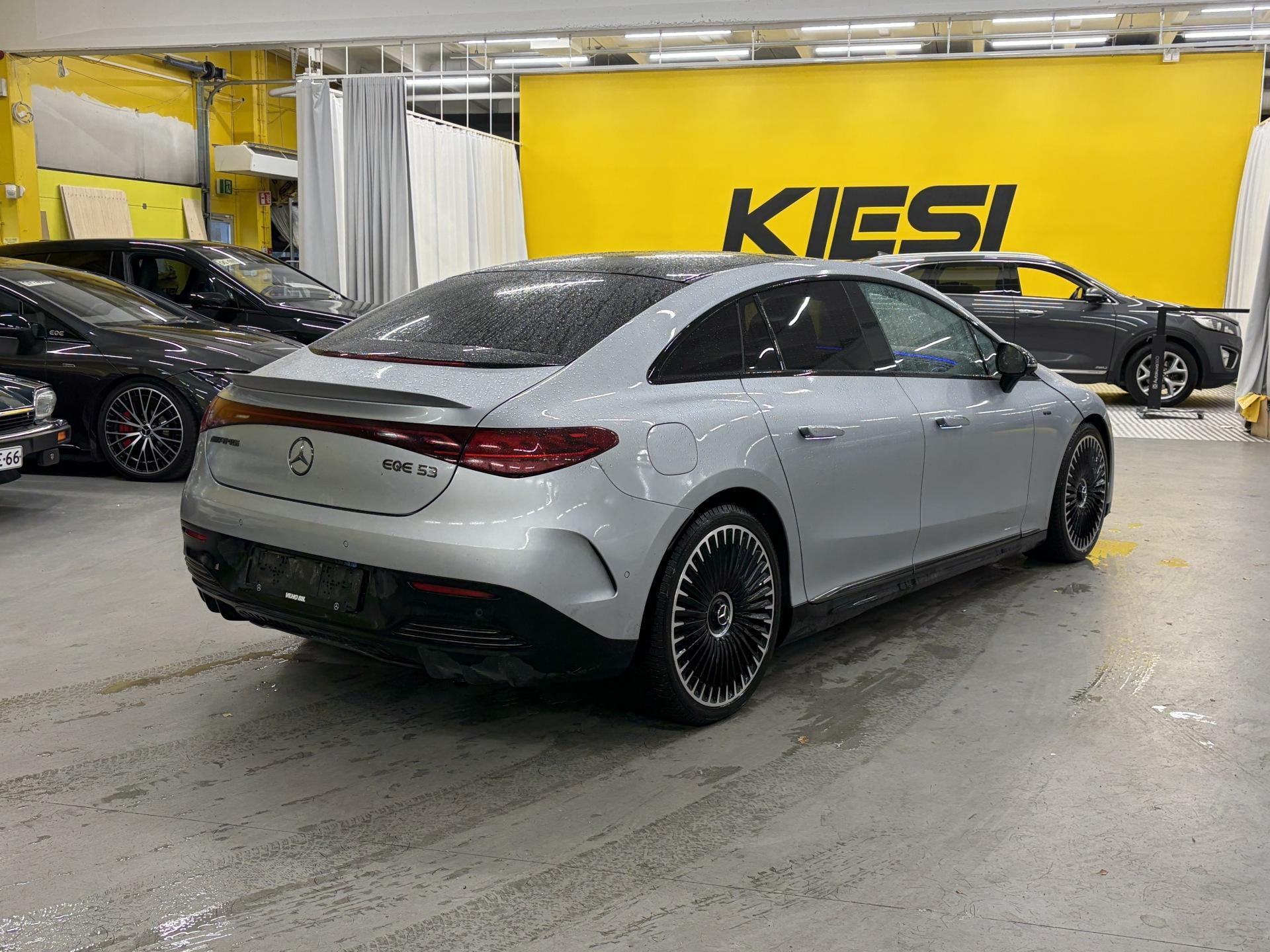 Näytä kaikki kuvat: 2023 Mercedes-Benz EQE