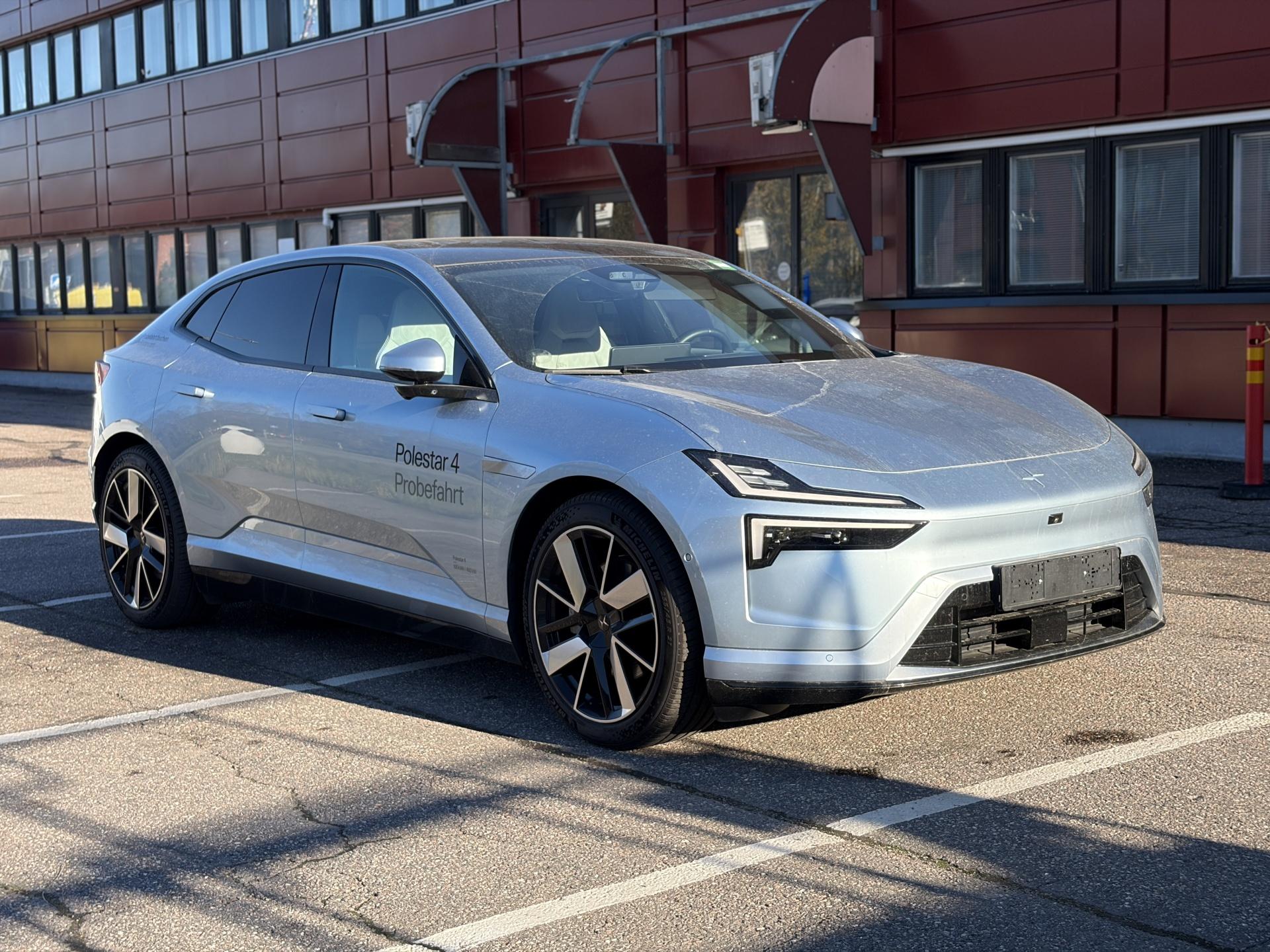 Pienoiskuva 3: 2026 Polestar 4