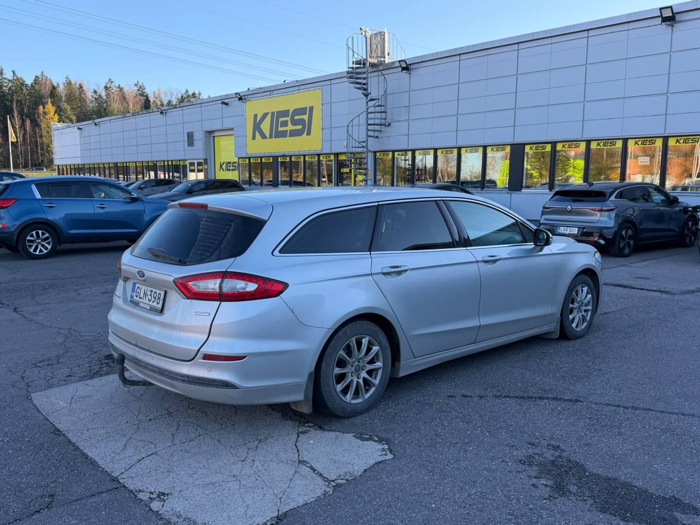Näytä kaikki kuvat: 2016 Ford Mondeo