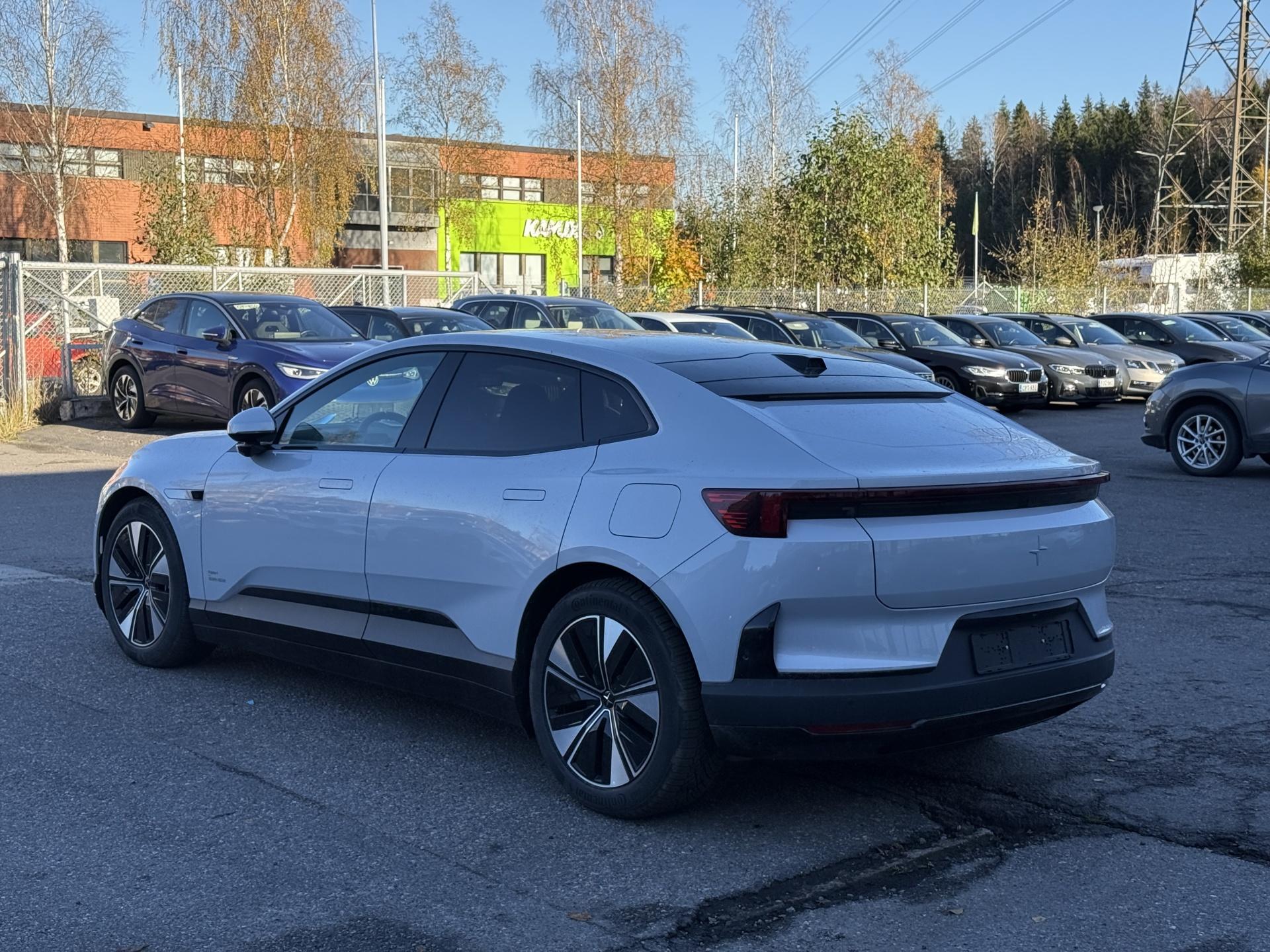 Näytä kaikki kuvat: 2026 Polestar 4