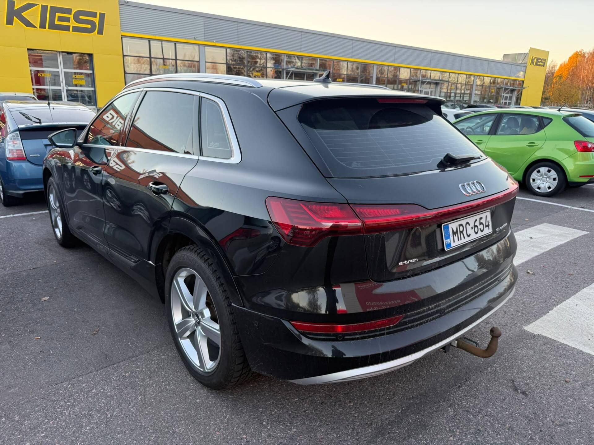 Näytä kaikki kuvat: 2019 Audi e-tron