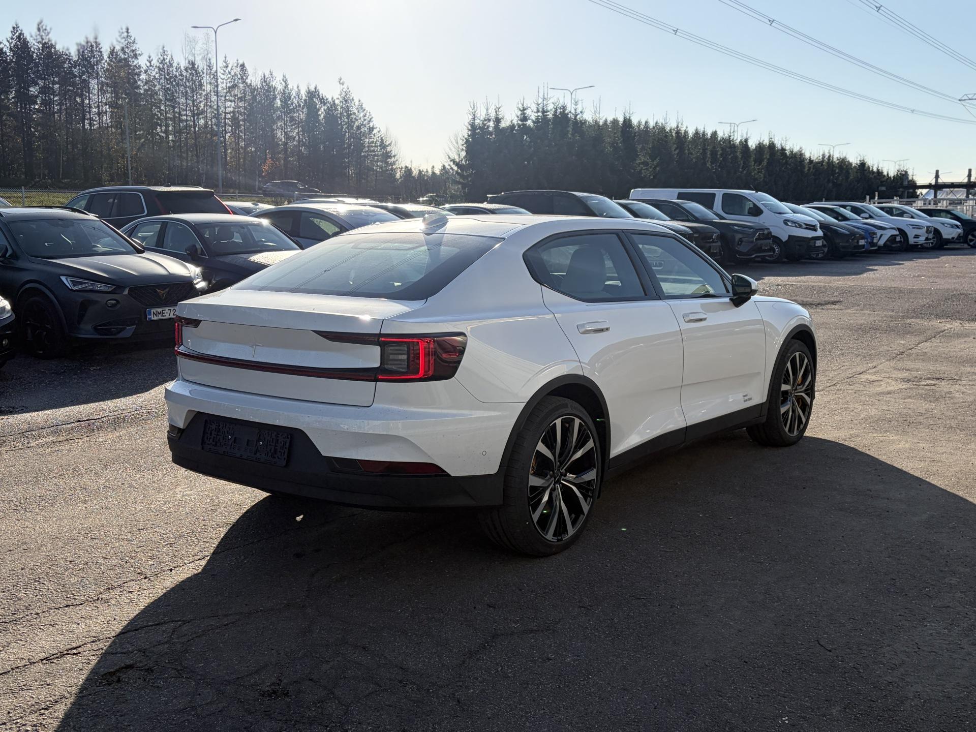 Näytä kaikki kuvat: 2026 Polestar 2