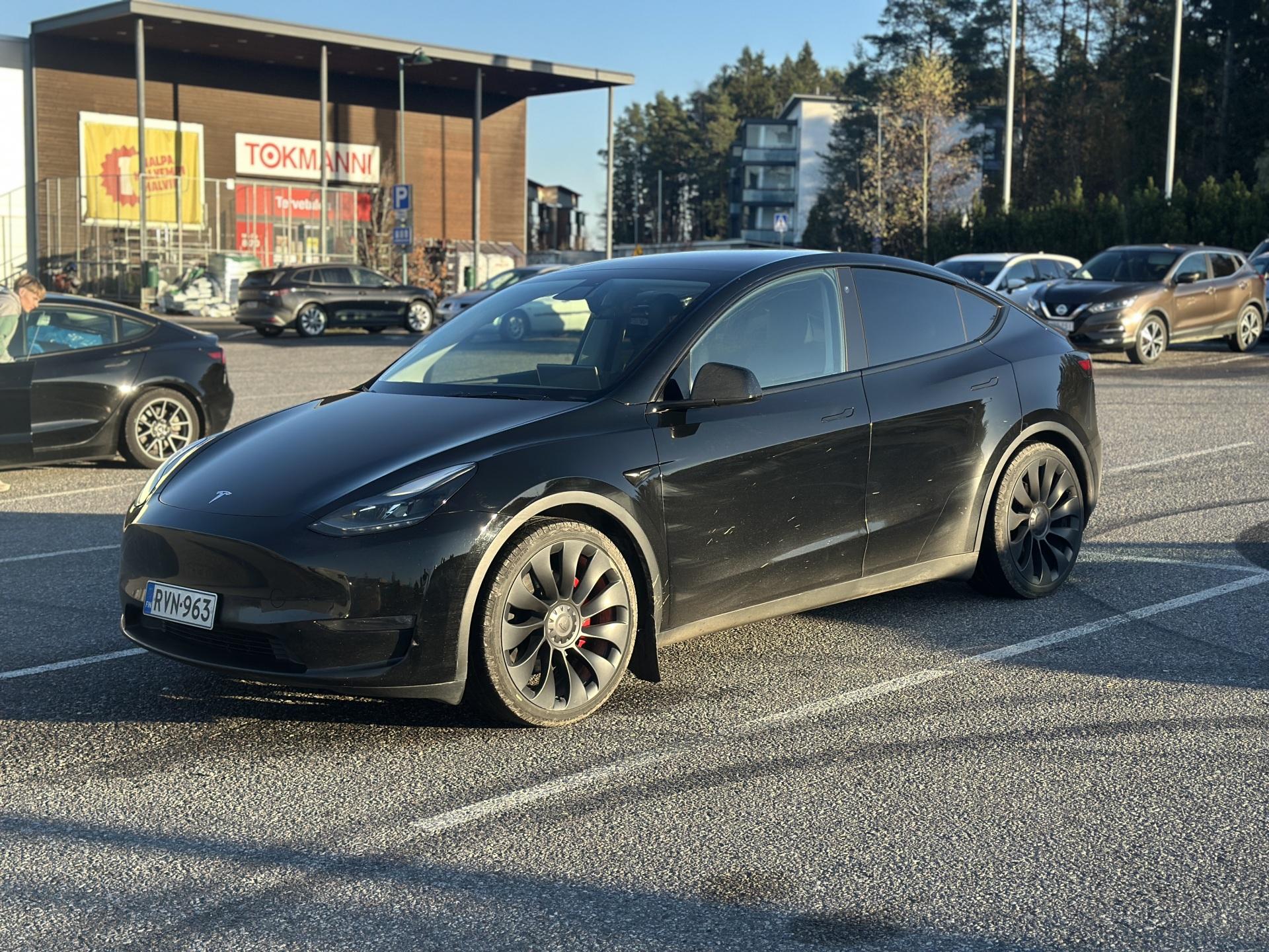 Pienoiskuva 3: 2023 Tesla Model Y
