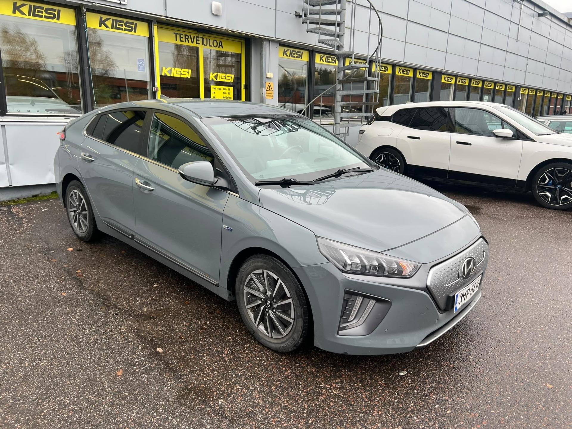 Pienoiskuva 3: 2020 Hyundai Ioniq Electric