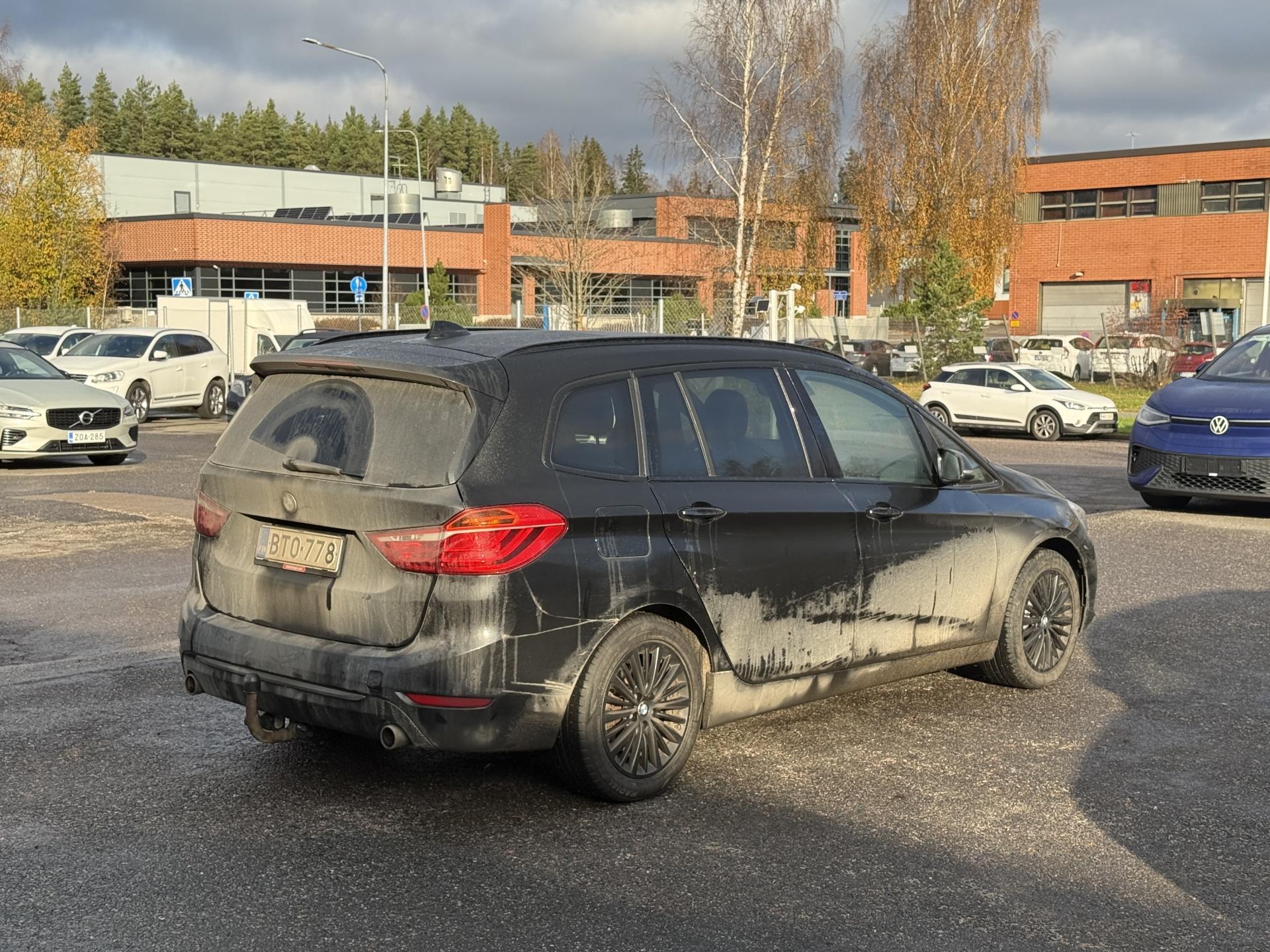 Näytä kaikki kuvat: 2015 BMW 220