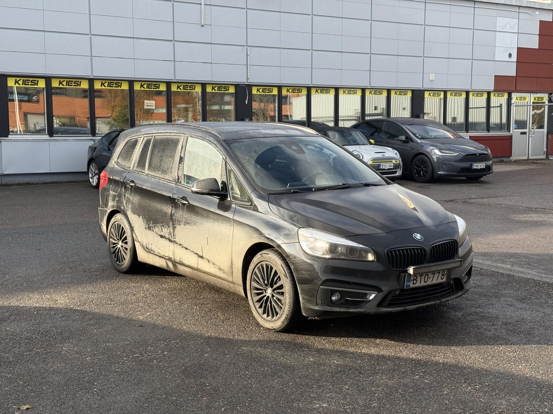 Pienoiskuva 3: 2015 BMW 220